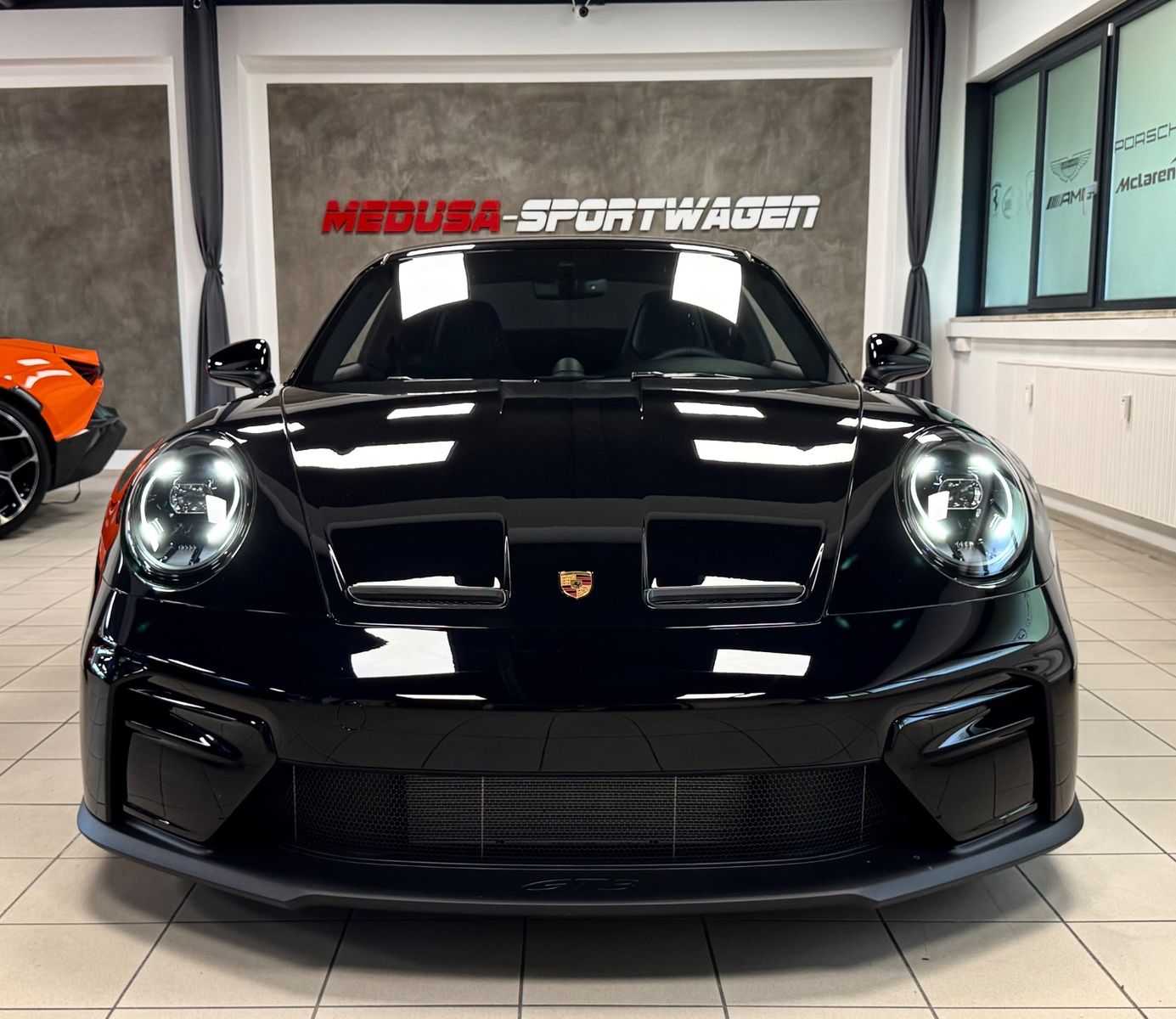 Porsche 992, Ansicht 3