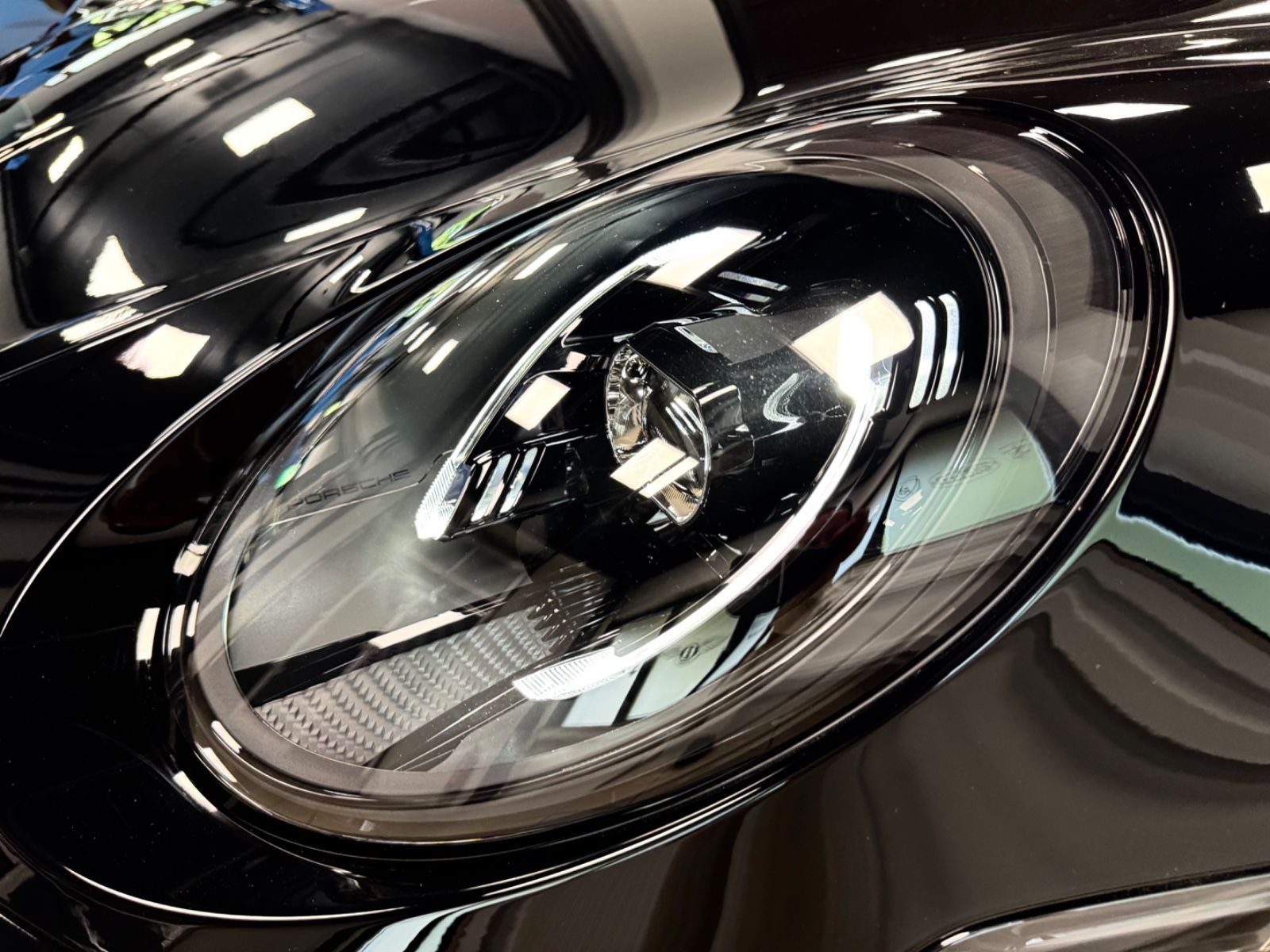 Porsche 992, Ansicht 12