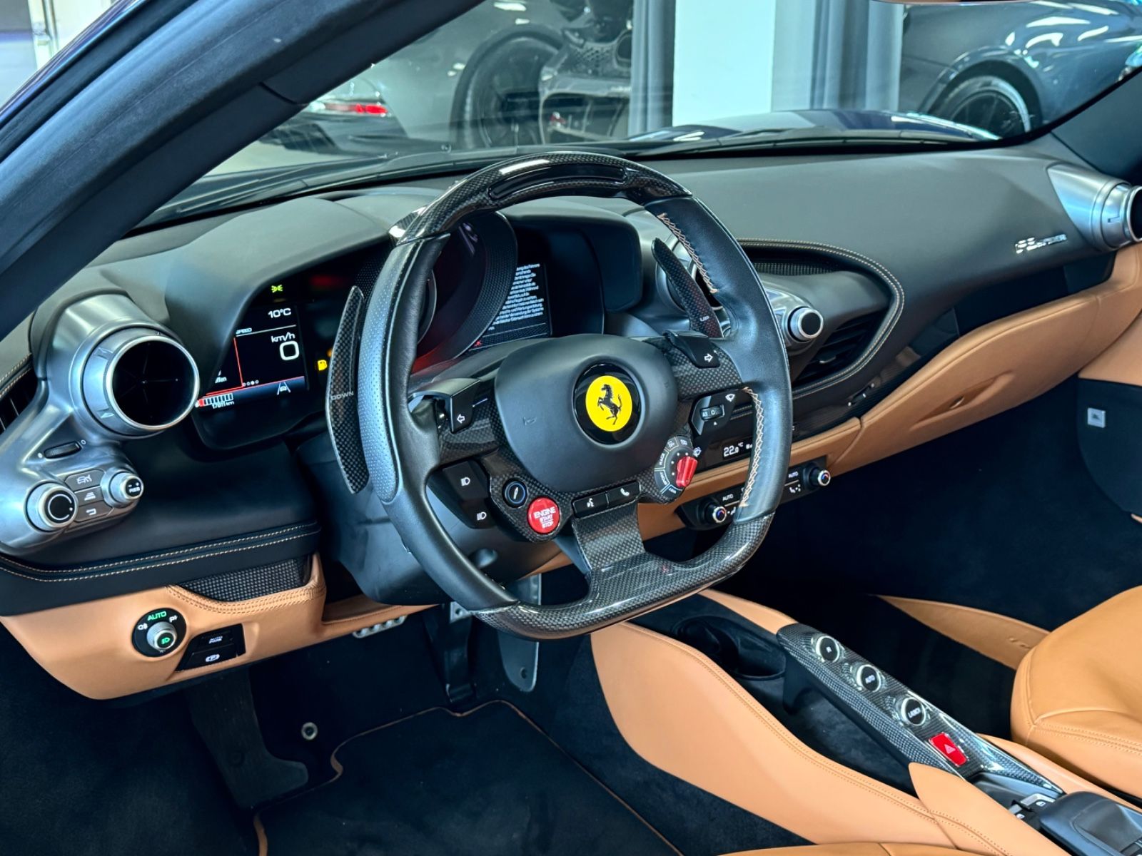 Fahrzeugabbildung Ferrari F8 SPIDER DAYTONA SEAT CARBON PDISPLAY LIFT FULL