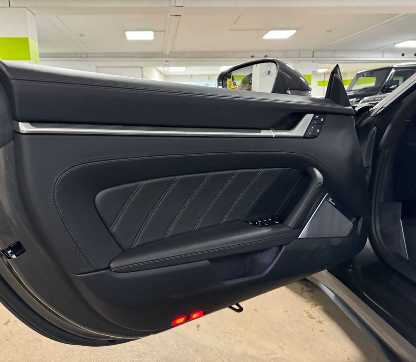 Fahrzeugabbildung Porsche 992 TURBO S CABRIO CARBON BURMESTER LIFT FULLOPT