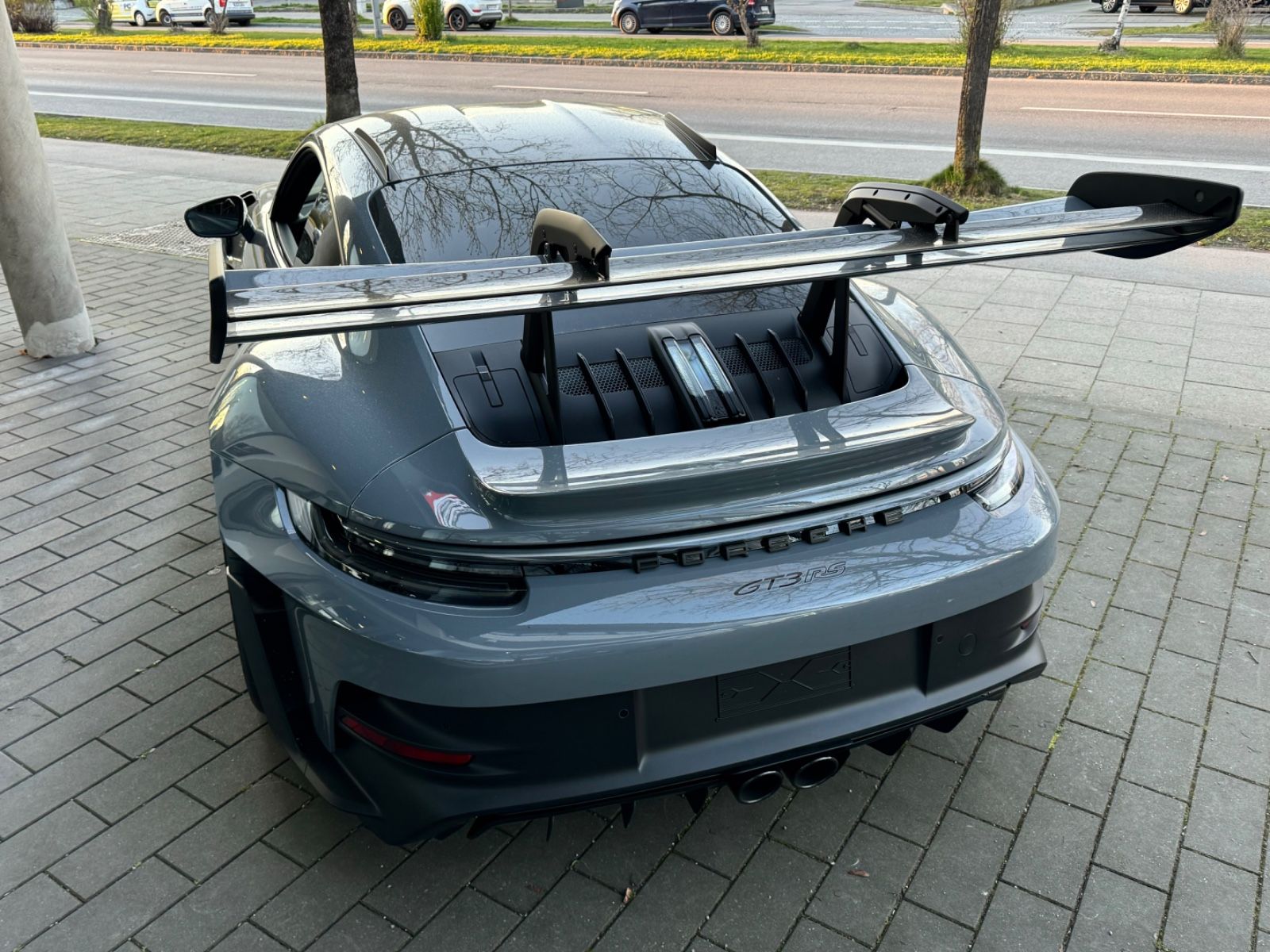 Fahrzeugabbildung Porsche 911 GT3 RS WEISSACH CARBON CERAMIC LIFT FULL!!!