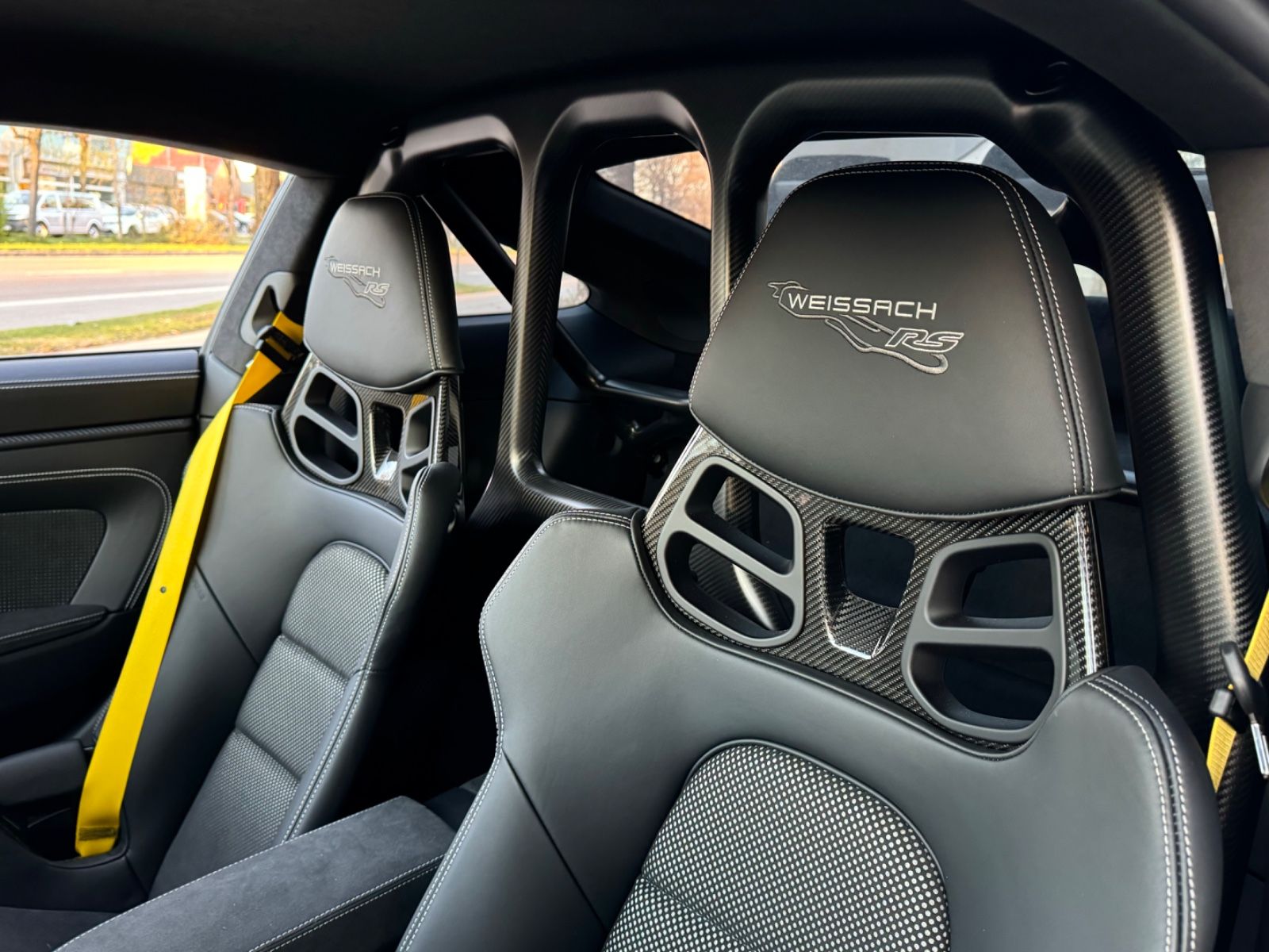 Fahrzeugabbildung Porsche 911 GT3 RS WEISSACH CARBON CERAMIC LIFT FULL!!!