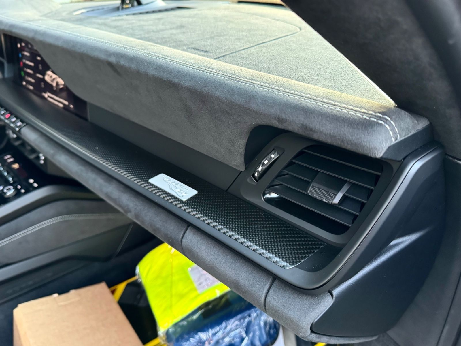 Fahrzeugabbildung Porsche 911 GT3 RS WEISSACH CARBON CERAMIC LIFT FULL!!!