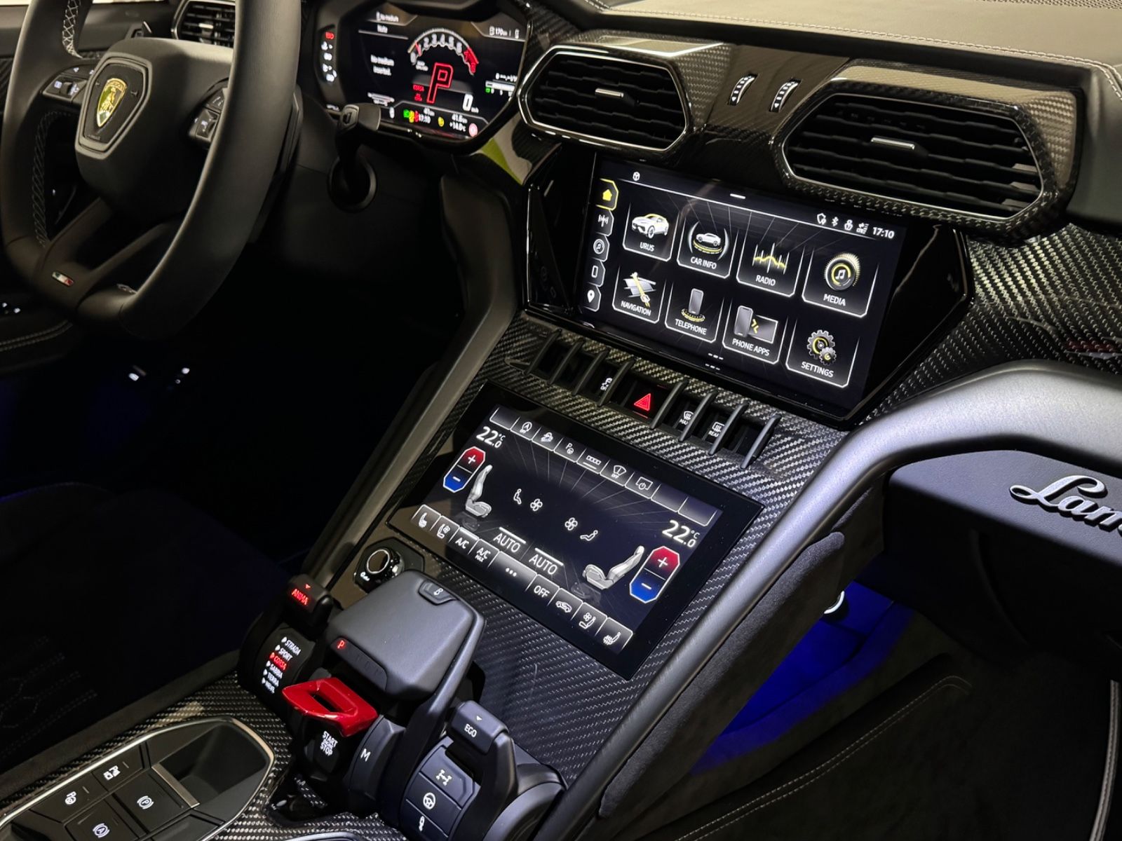 Fahrzeugabbildung Lamborghini URUS S GRIGIO TELESTO CARBON B&O MASSAGE 25 FULL