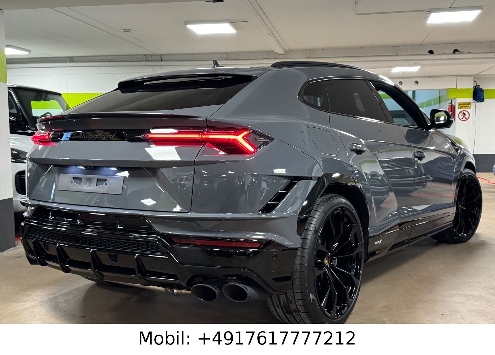 Fahrzeugabbildung Lamborghini URUS S GRIGIO TELESTO CARBON B&O MASSAGE 25 FULL