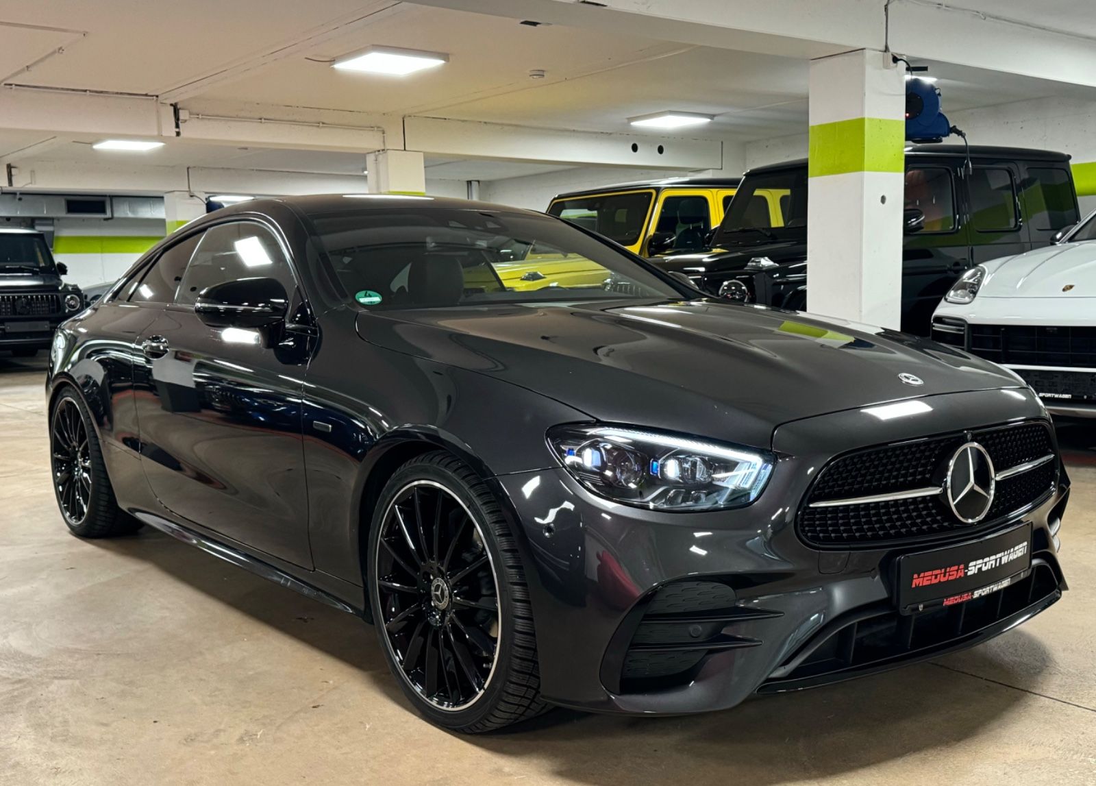 Fahrzeugabbildung Mercedes-Benz E 220 d 4M COUPE FACELIFT NIGHTEDITION AMG TRAUM