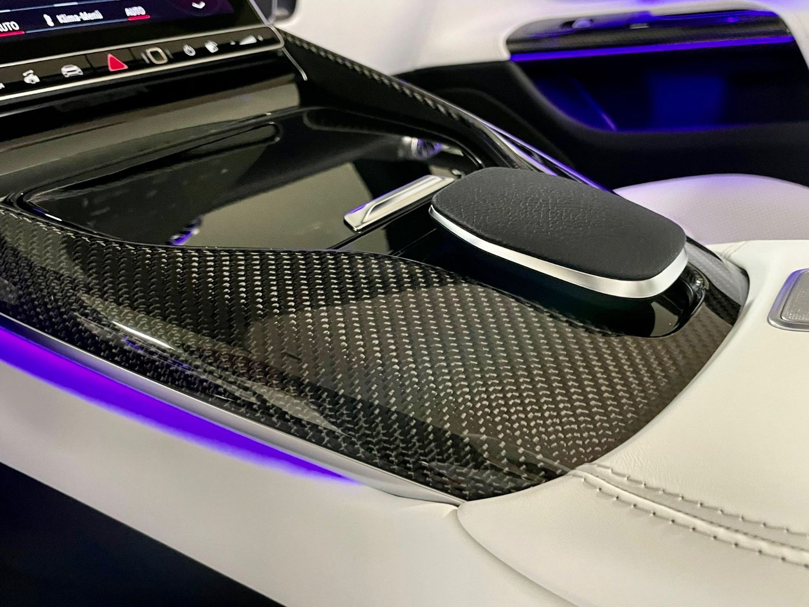 Fahrzeugabbildung Mercedes-Benz SL63 AMG EXCLUSIV CARBON BURMESTER MASSAGE FULL!