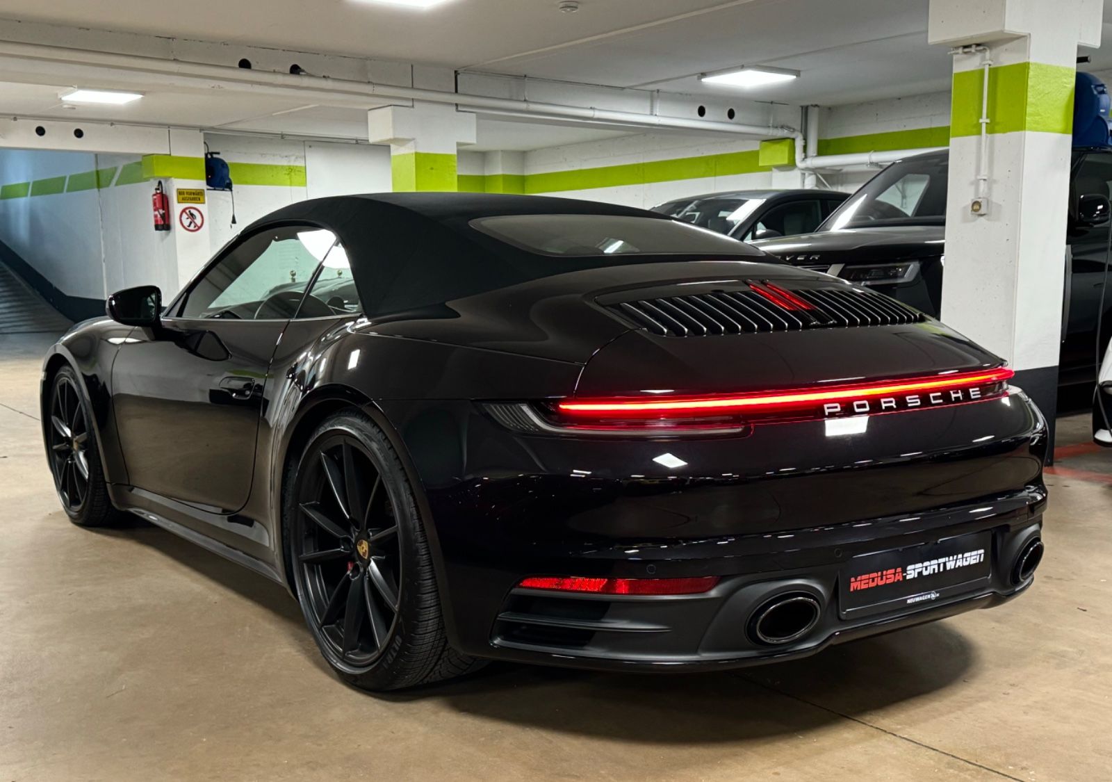 Fahrzeugabbildung Porsche 911 CARRERA 4 S CABRIO PORSCHE GARANTI TRAUMZUST