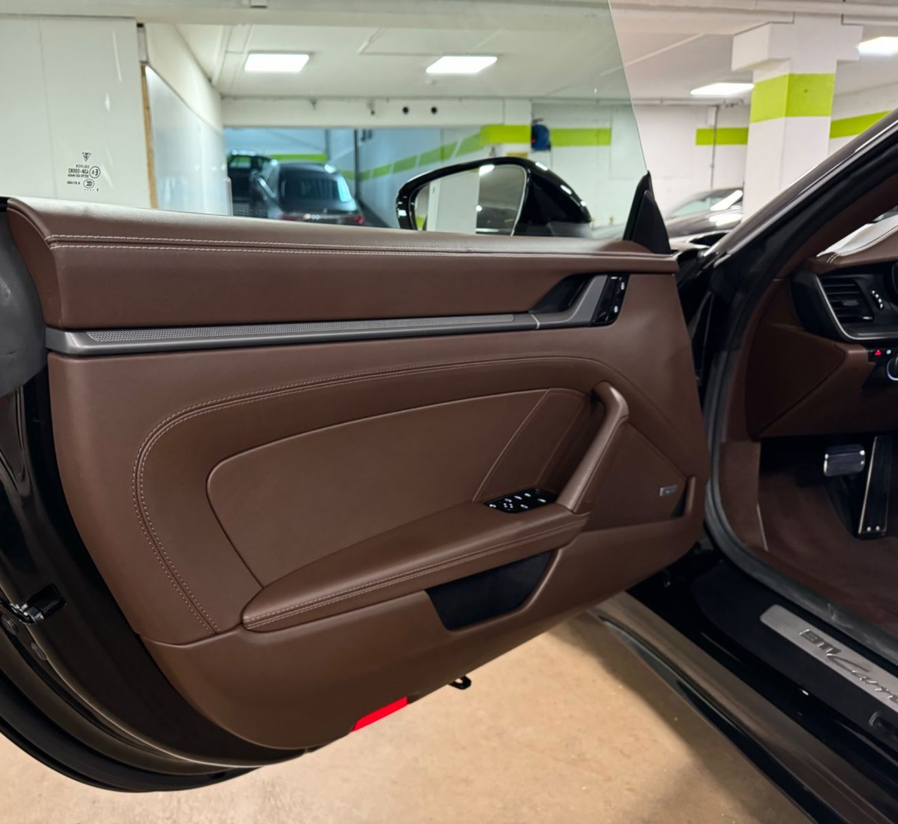 Fahrzeugabbildung Porsche 911 CARRERA 4 S CABRIO PORSCHE GARANTI TRAUMZUST