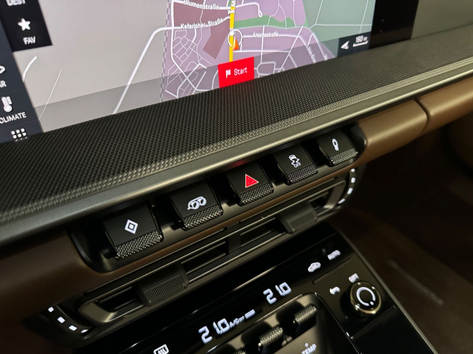 Fahrzeugabbildung Porsche 911 CARRERA 4 S CABRIO PORSCHE GARANTI TRAUMZUST