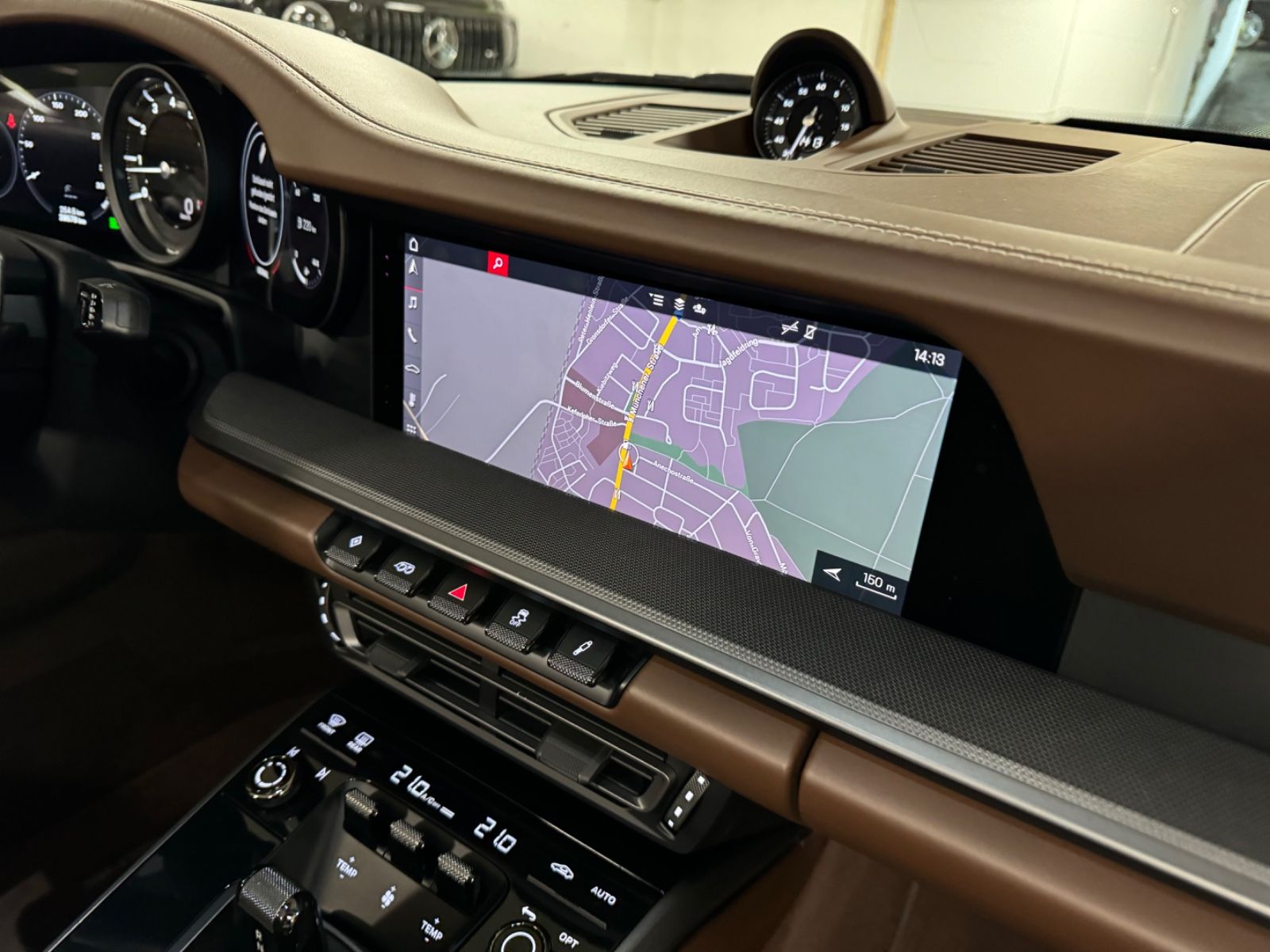 Fahrzeugabbildung Porsche 911 CARRERA 4 S CABRIO PORSCHE GARANTI TRAUMZUST