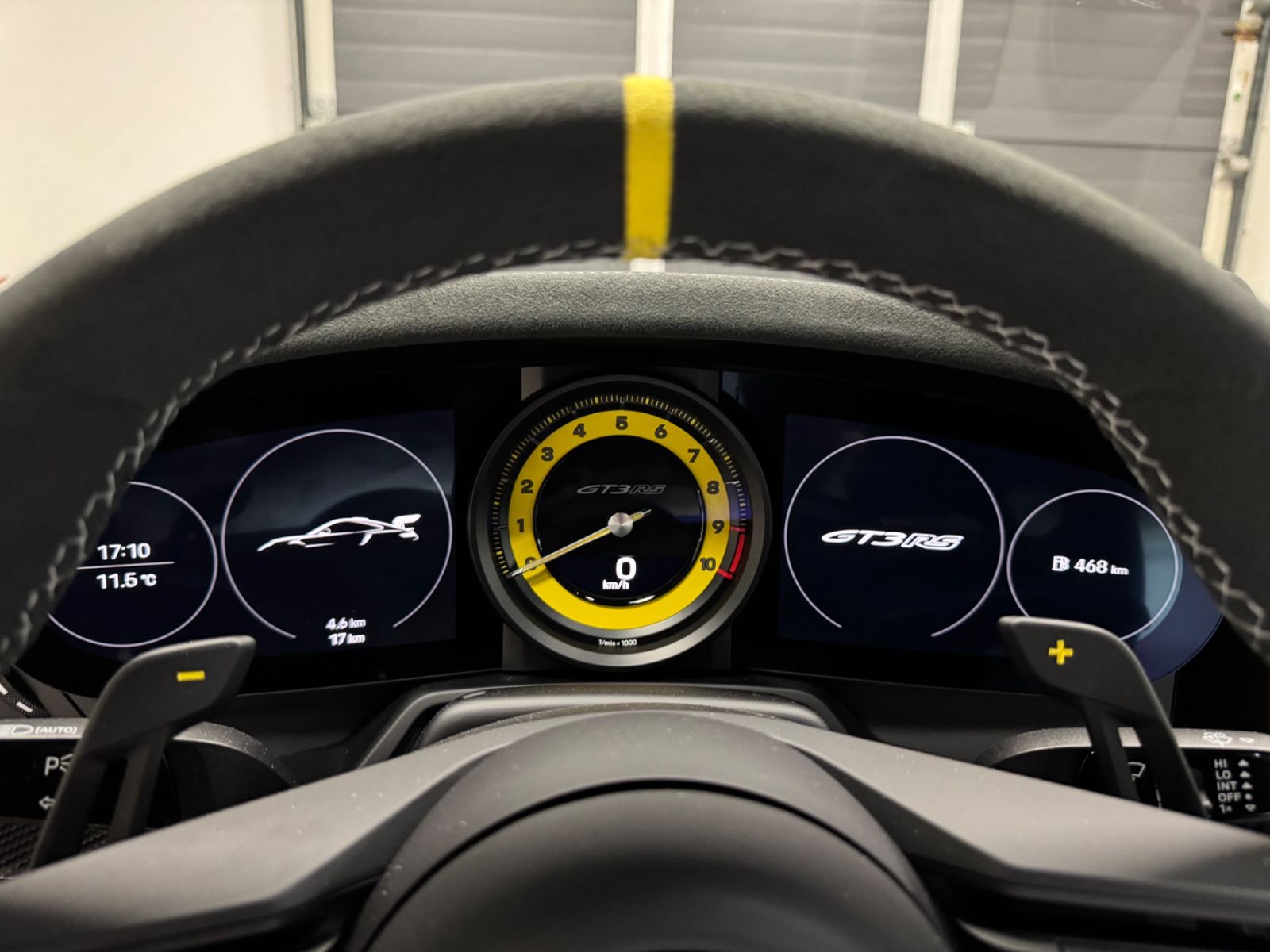 Fahrzeugabbildung Porsche 911 GT3 RS WEISSACH CARBON CERAMIC LIFT FULL!!!