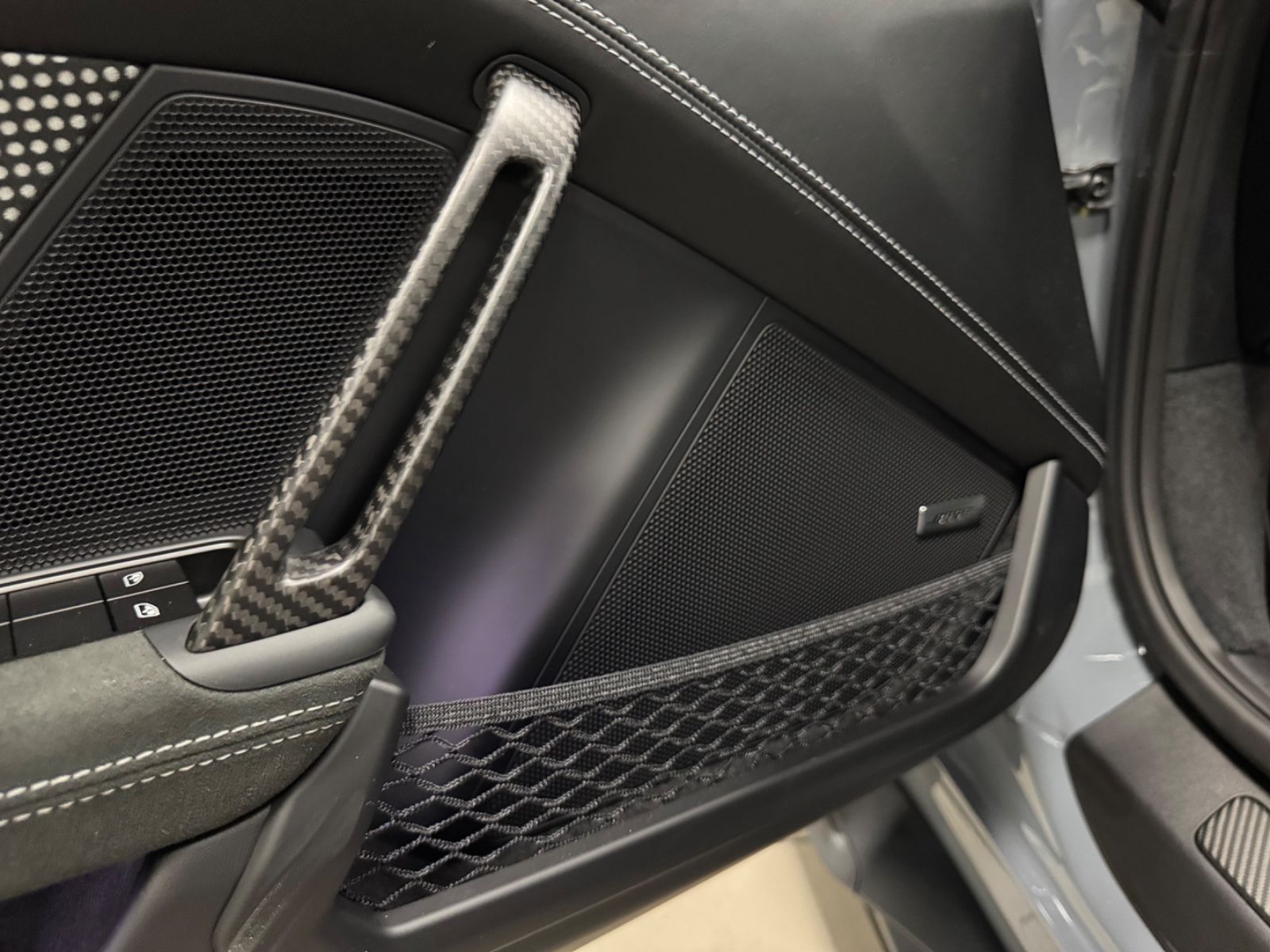 Fahrzeugabbildung Porsche 911 GT3 RS WEISSACH CARBON CERAMIC LIFT FULL!!!