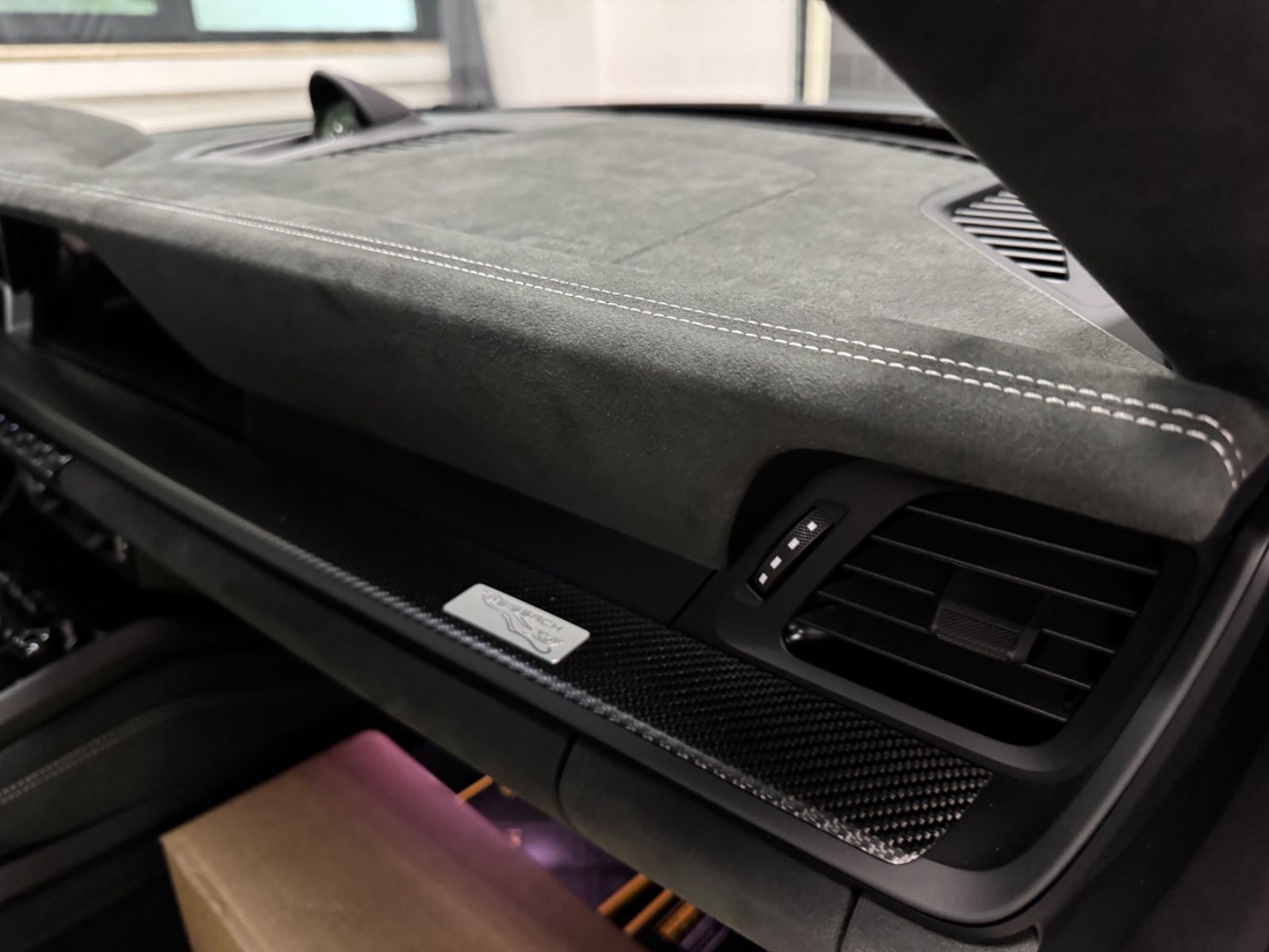 Fahrzeugabbildung Porsche 911 GT3 RS WEISSACH CARBON CERAMIC LIFT FULL!!!