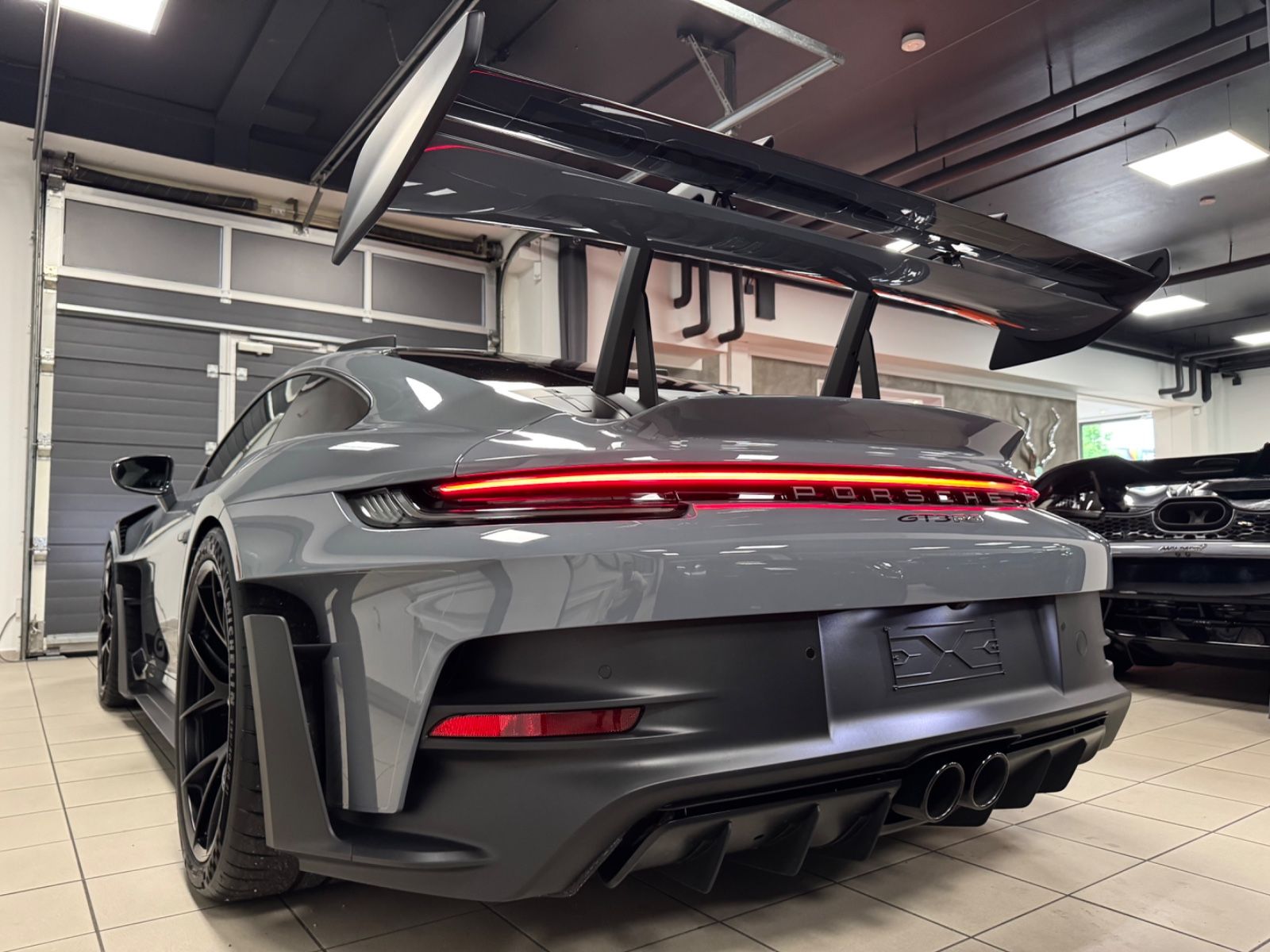 Fahrzeugabbildung Porsche 911 GT3 RS WEISSACH CARBON CERAMIC LIFT FULL!!!