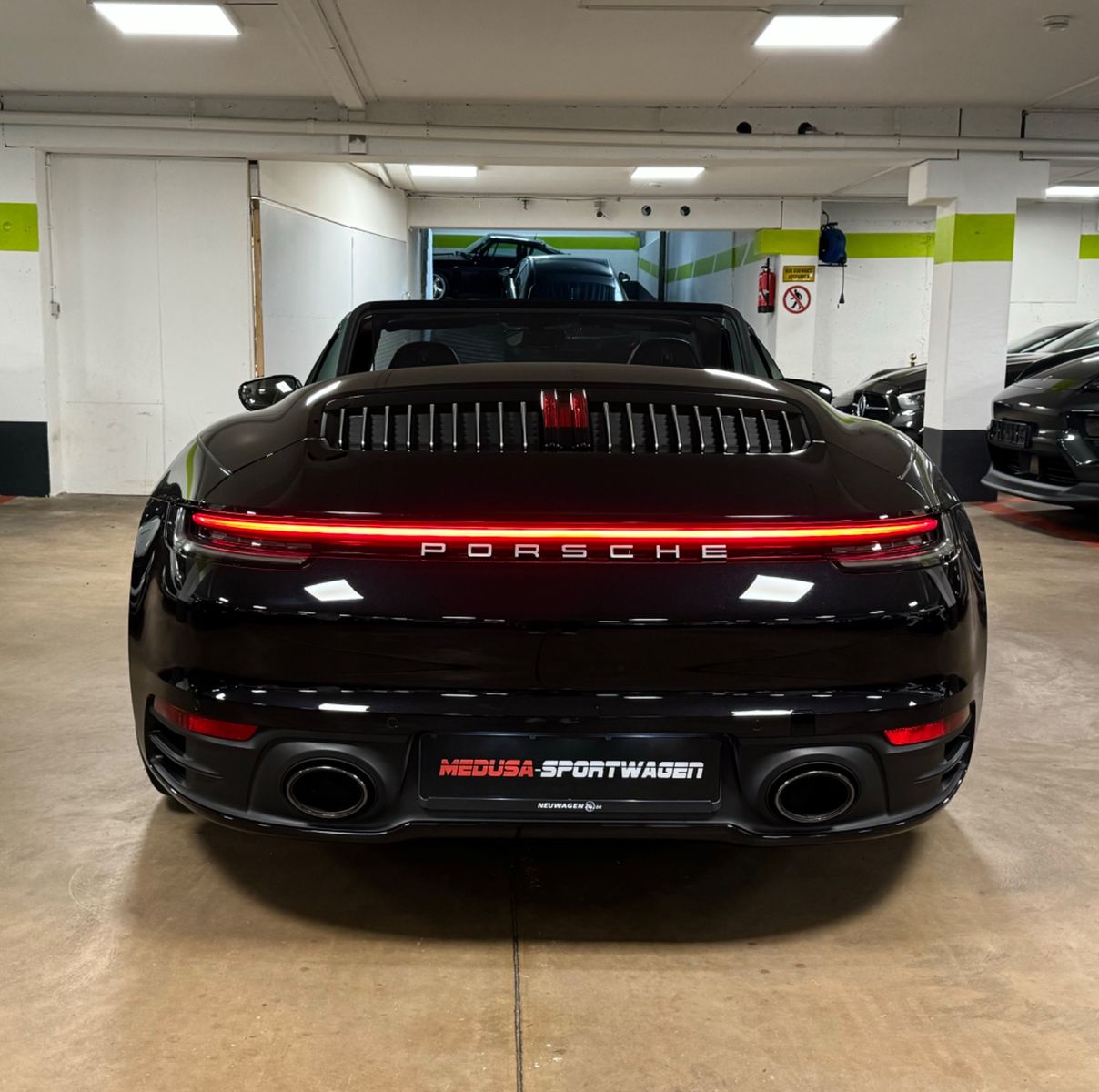 Fahrzeugabbildung Porsche 992 CARRERA 4 S CABRIO PORSCHE GARANTI TRAUMZUST