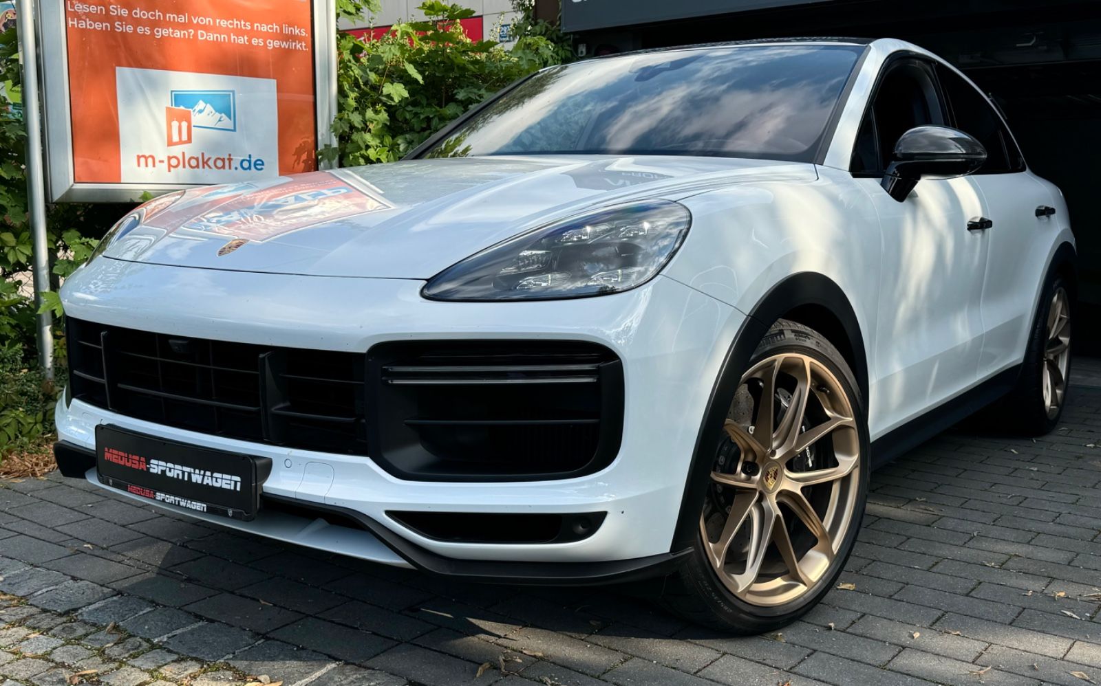 Fahrzeugabbildung Porsche CAYENNE COUPÉ TURBO GT CARBONPACK ALCANTARA FULL