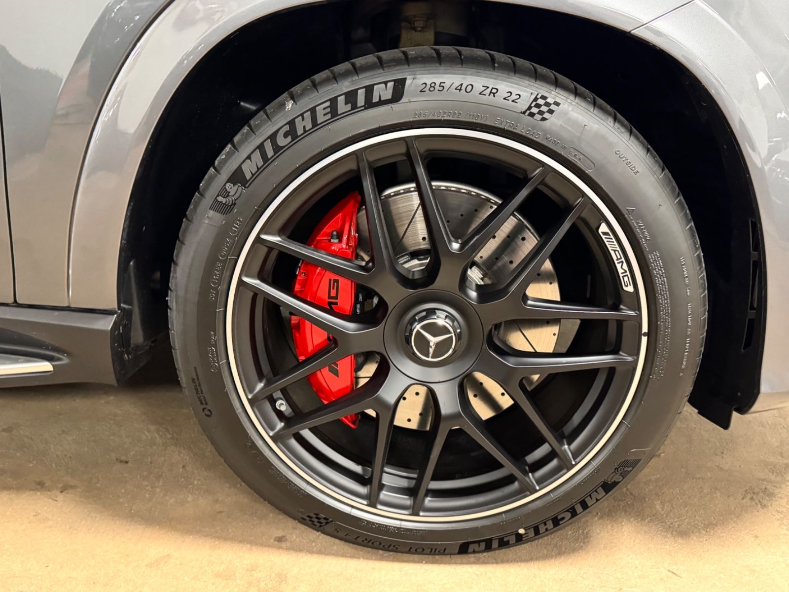 Fahrzeugabbildung Mercedes-Benz GLE 63 S AMG 4M+ COUPE FACELIFT MASSAG STANDHEIZ