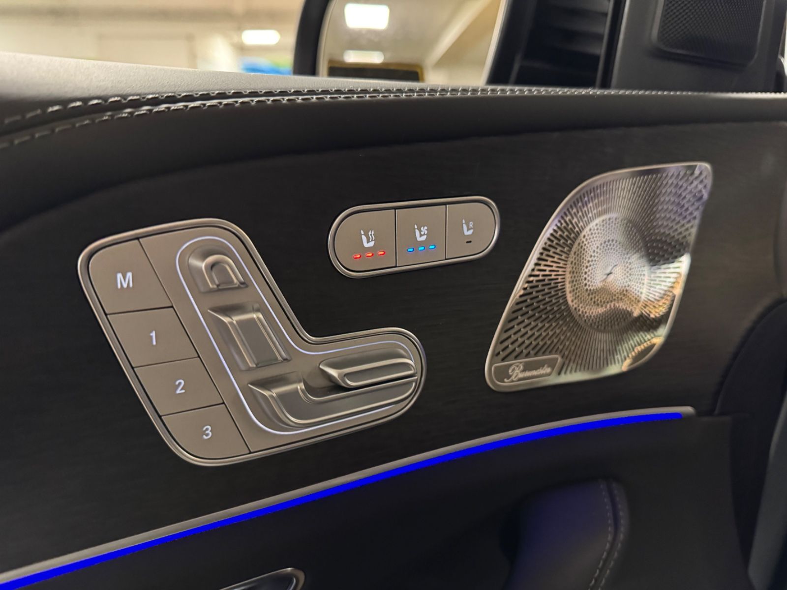 Fahrzeugabbildung Mercedes-Benz GLE 63 S AMG 4M+ COUPE FACELIFT MASSAG STANDHEIZ