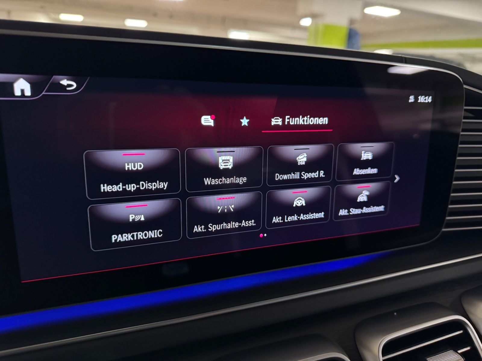 Fahrzeugabbildung Mercedes-Benz GLE 63 S AMG 4M+ COUPE FACELIFT MASSAG STANDHEIZ