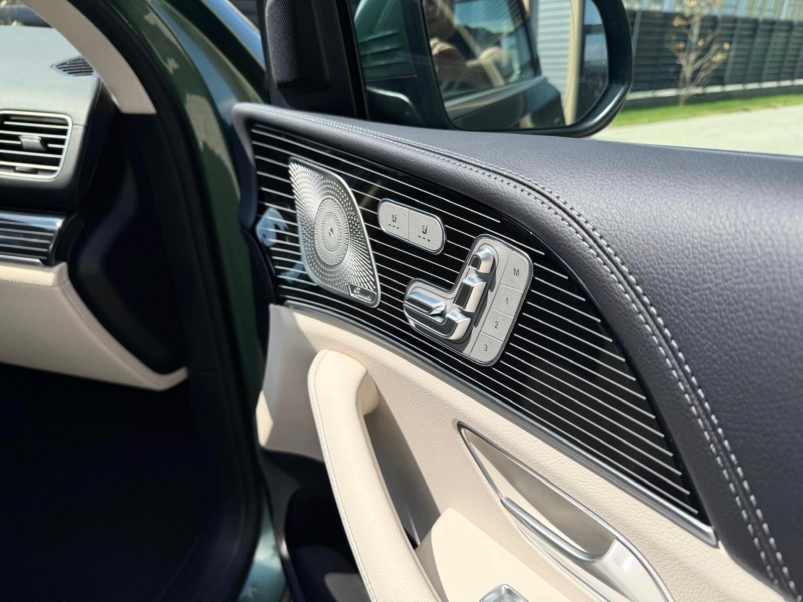 Fahrzeugabbildung Mercedes-Benz GLE 450 d 4M COUPE AMG EXLUSIVINT PANO PR25 FULL