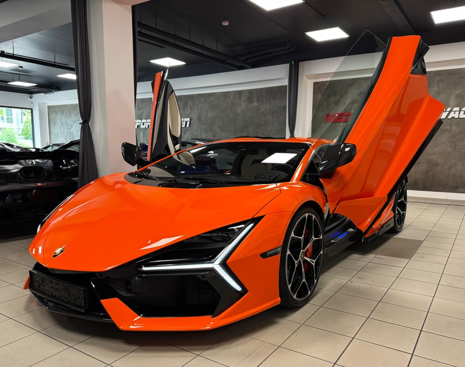 Fahrzeugabbildung Lamborghini REVUELTO ADPERSONAM INT CARBON EXT&INT PR25 FULL