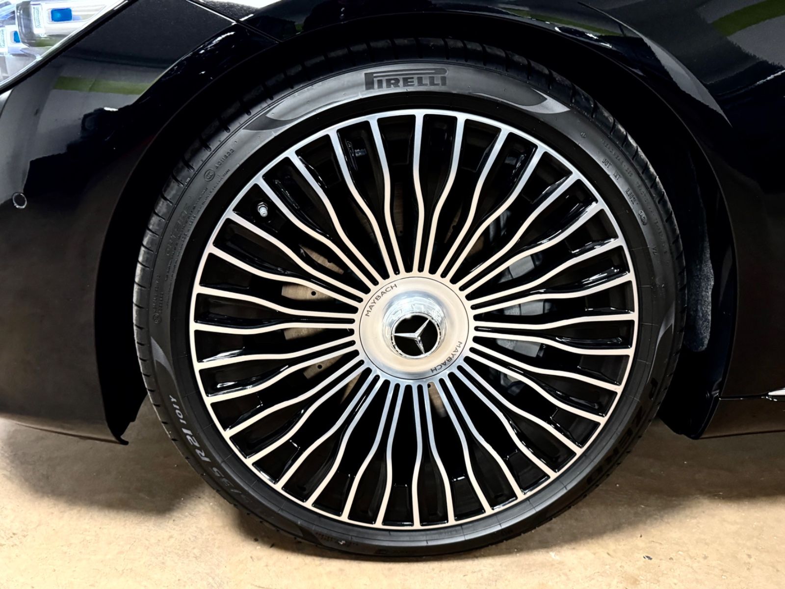 Fahrzeugabbildung Mercedes-Benz S 580 MAYBACH EXCUTIVE FIRSTCLASS TV MASSAG FULL