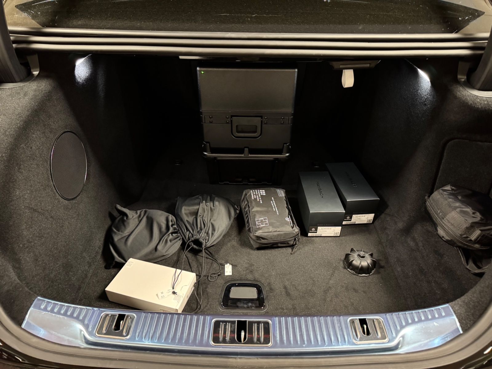 Fahrzeugabbildung Mercedes-Benz S 580 MAYBACH EXCUTIVE FIRSTCLASS TV MASSAG FULL
