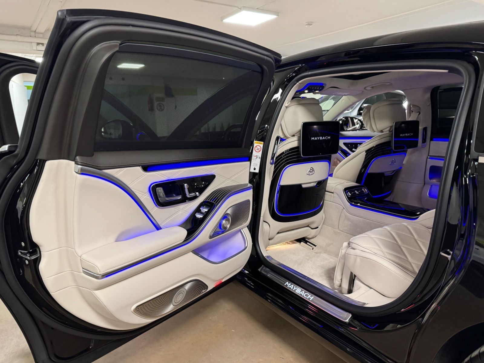 Fahrzeugabbildung Mercedes-Benz S 580 MAYBACH EXCUTIVE FIRSTCLASS TV MASSAG FULL