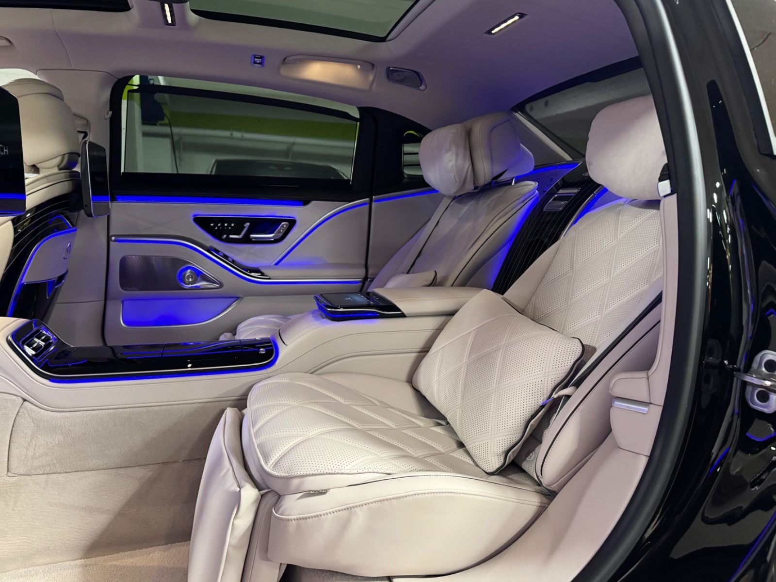 Fahrzeugabbildung Mercedes-Benz S 580 MAYBACH EXCUTIVE FIRSTCLASS TV MASSAG FULL