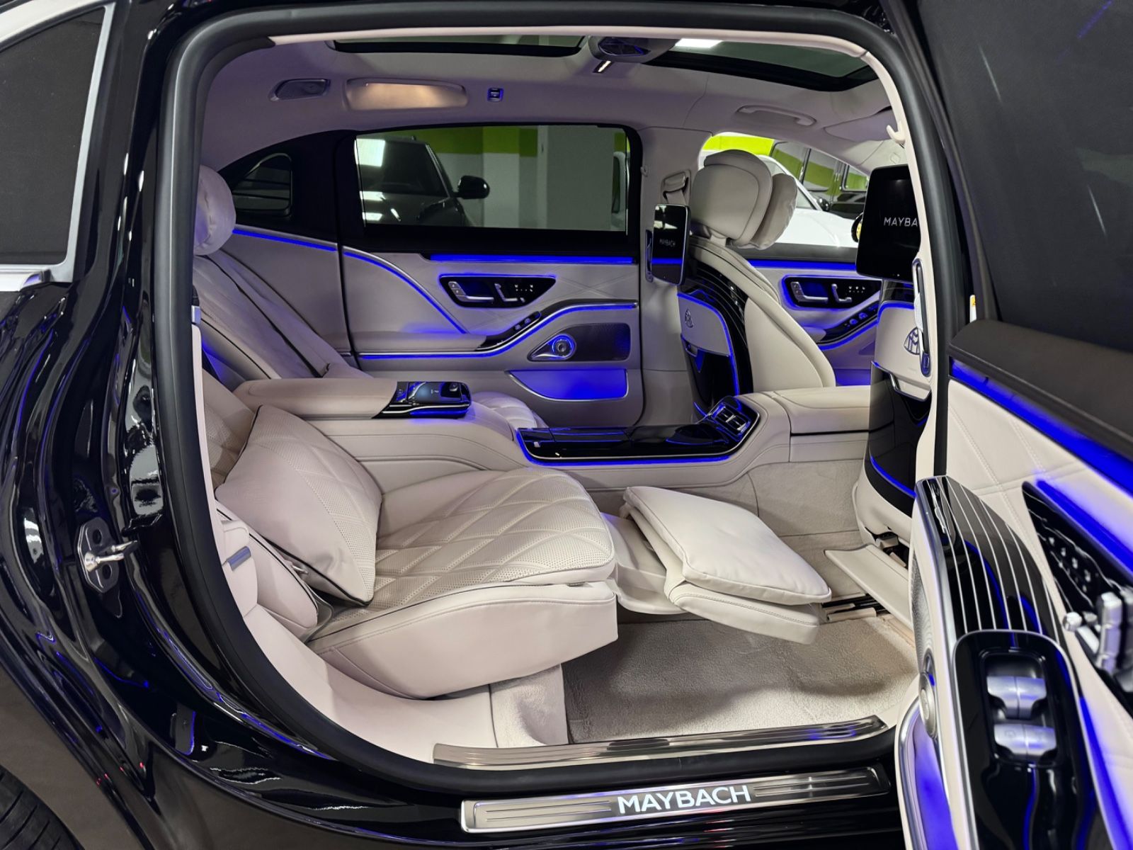 Fahrzeugabbildung Mercedes-Benz S 580 MAYBACH EXCUTIVE FIRSTCLASS TV MASSAG FULL
