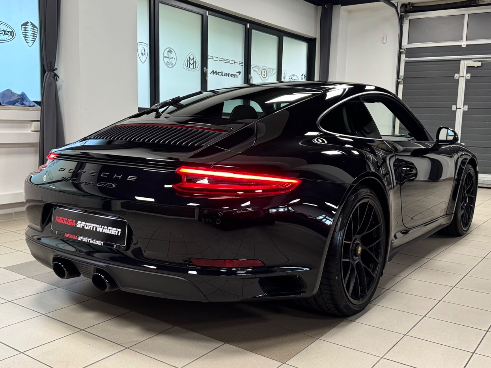 Fahrzeugabbildung Porsche 991 CARRERA GTS FACELIFT SAMMLER NUR 6500KM FULL