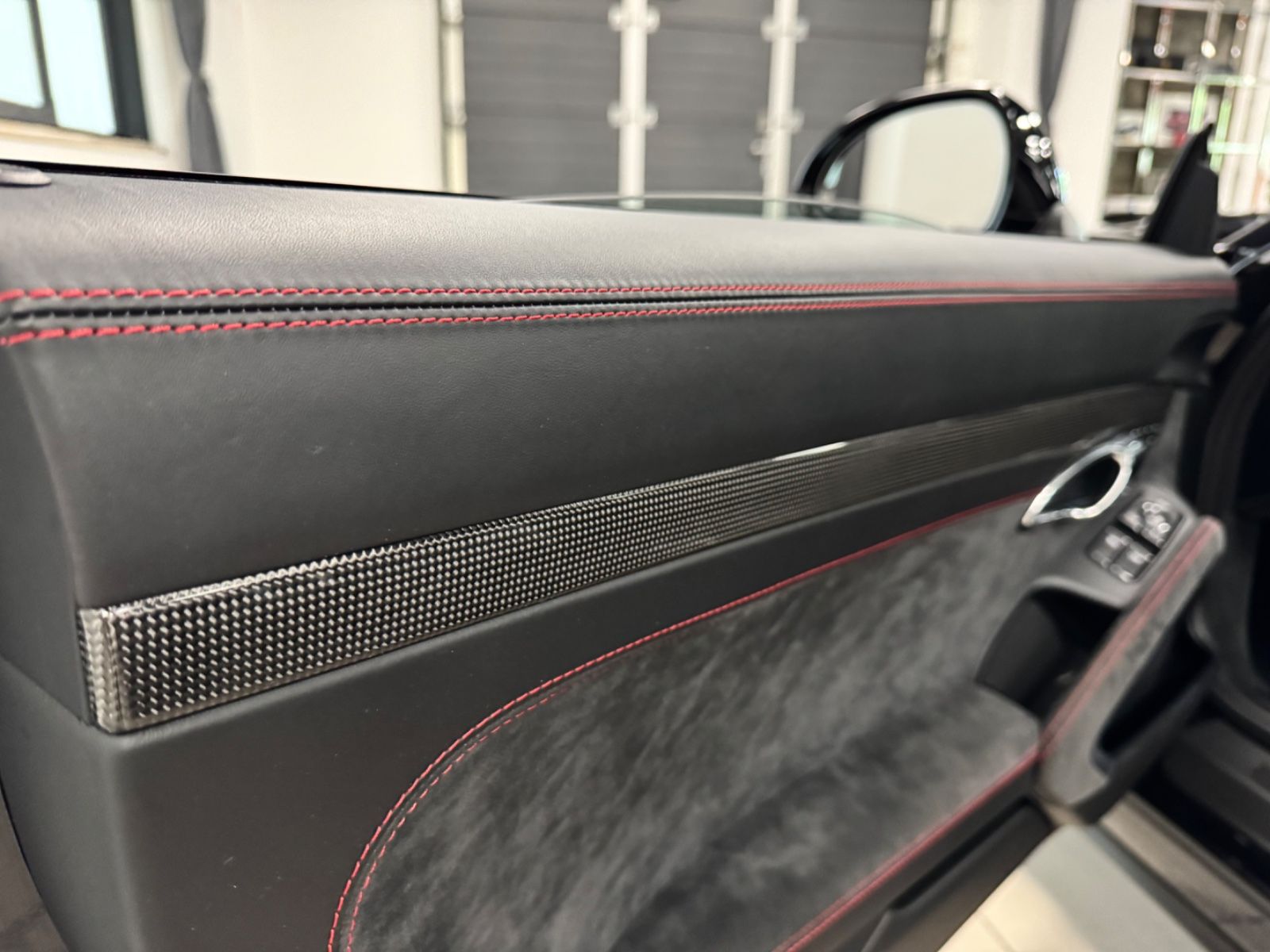 Fahrzeugabbildung Porsche 911 CARRERA GTS FACELIFT SAMMLER NUR 6500KM FULL