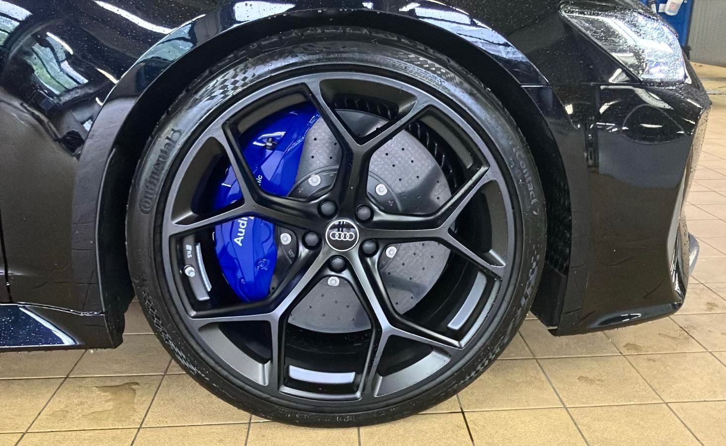 Fahrzeugabbildung Audi RS6 PERFORMANCE CARBON CERAMIC B&O PANO 25 FULL!