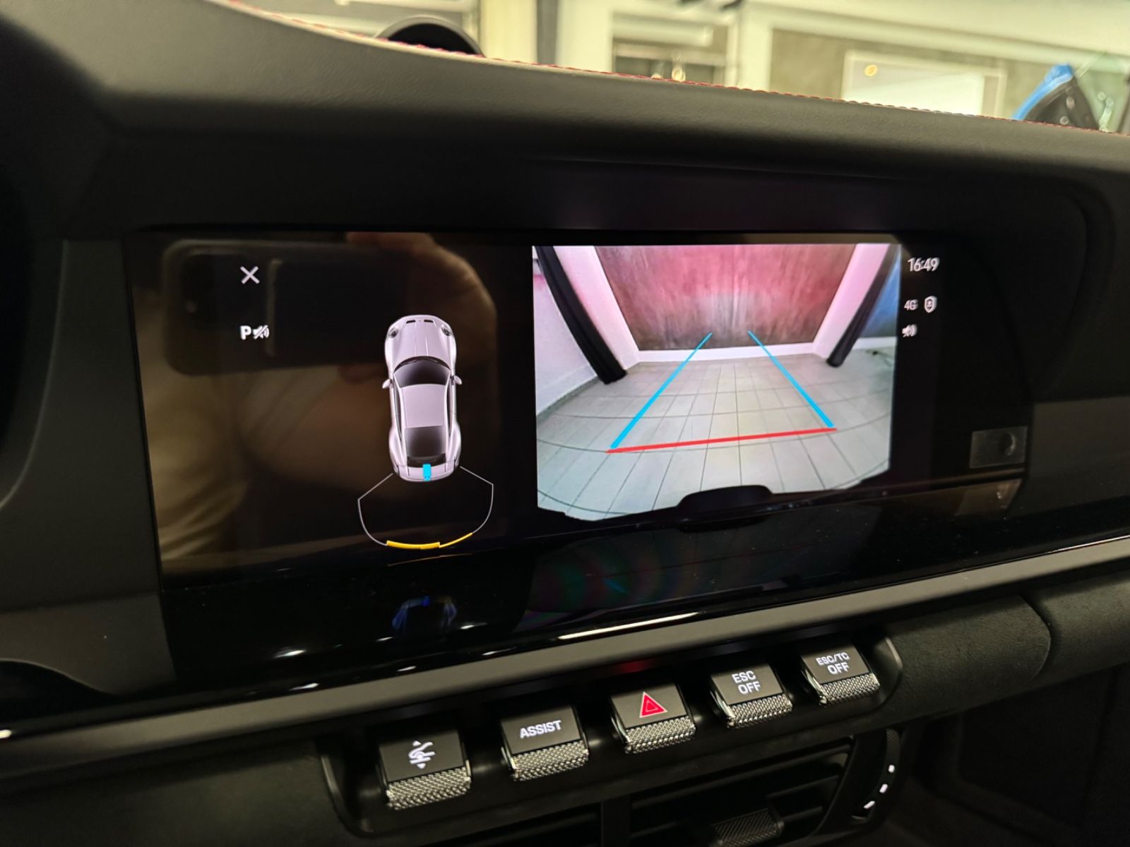 Fahrzeugabbildung Porsche 911 GT3 FACELIFT PDK CLUBSPORT CARBONSEAT NEWCAR