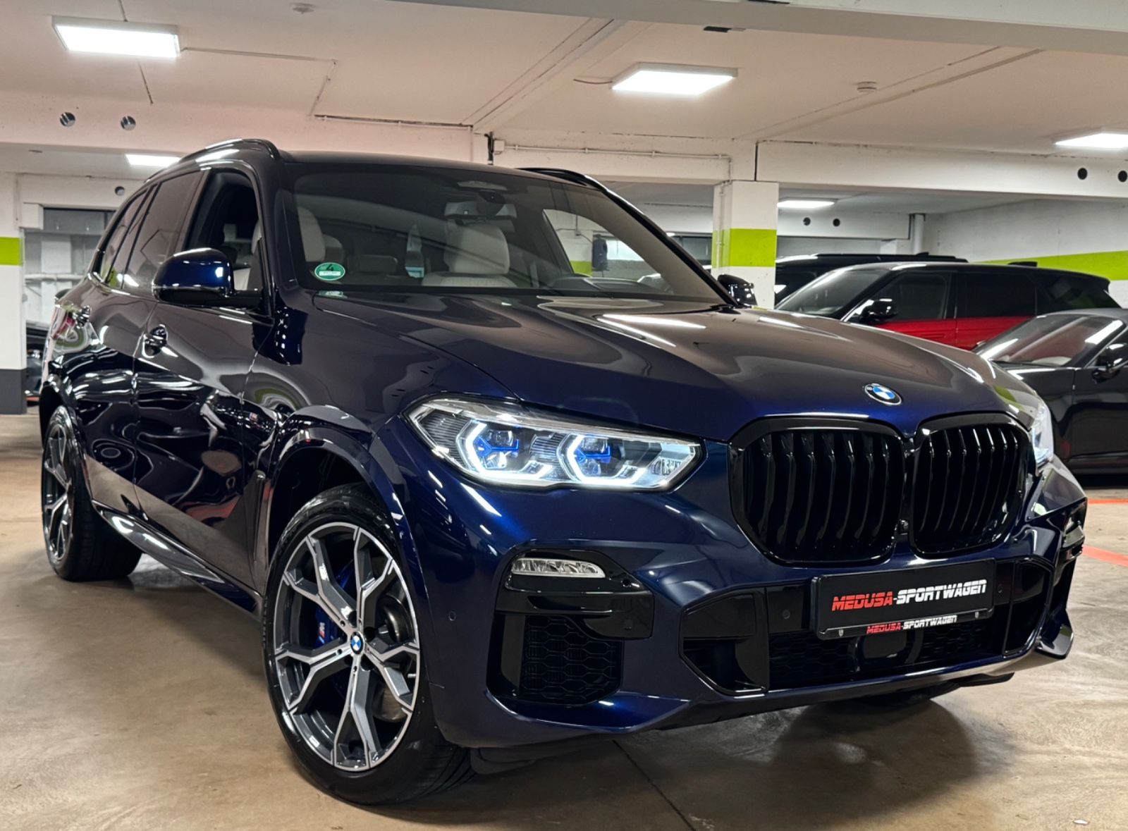 BMW X5 M50 i INDIVIDUAL M-SPORT HARMAN KARDON FULL!