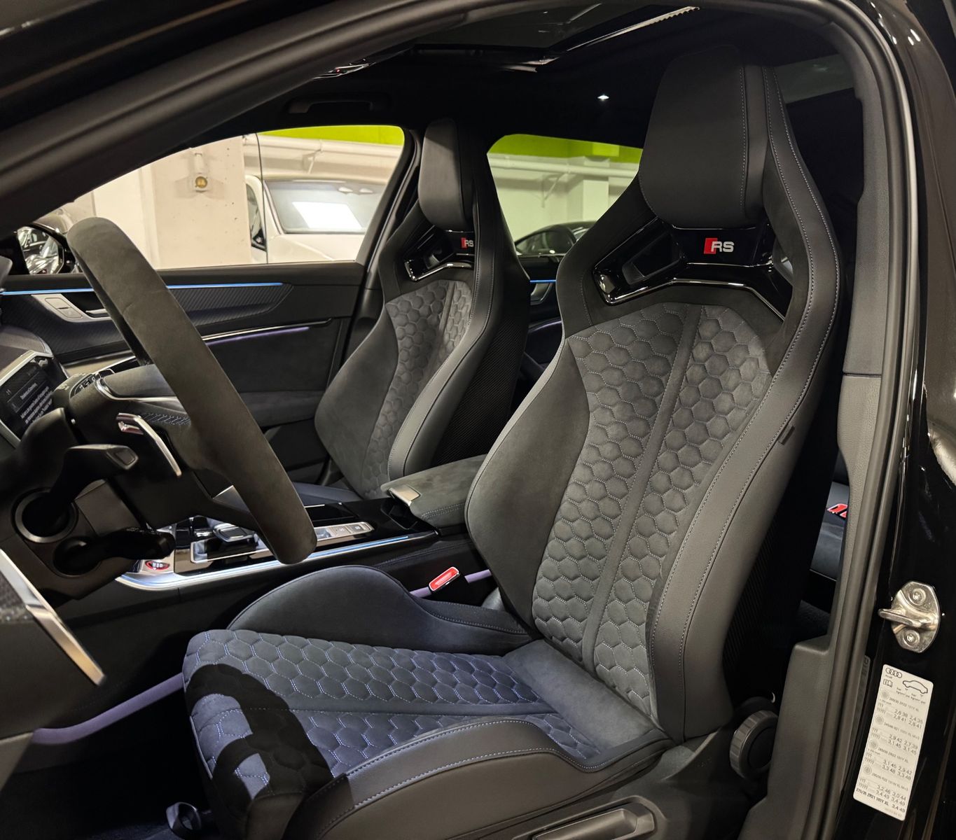 Fahrzeugabbildung Audi RS6 PERFORMANCE SCHALENSITZE CERAMIC B&O 25 FULL