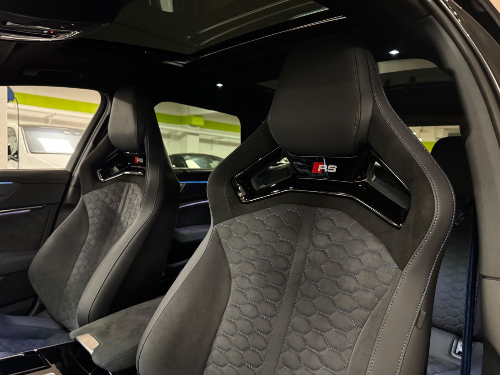 Fahrzeugabbildung Audi RS6 PERFORMANCE SCHALENSITZE CERAMIC B&O 25 FULL