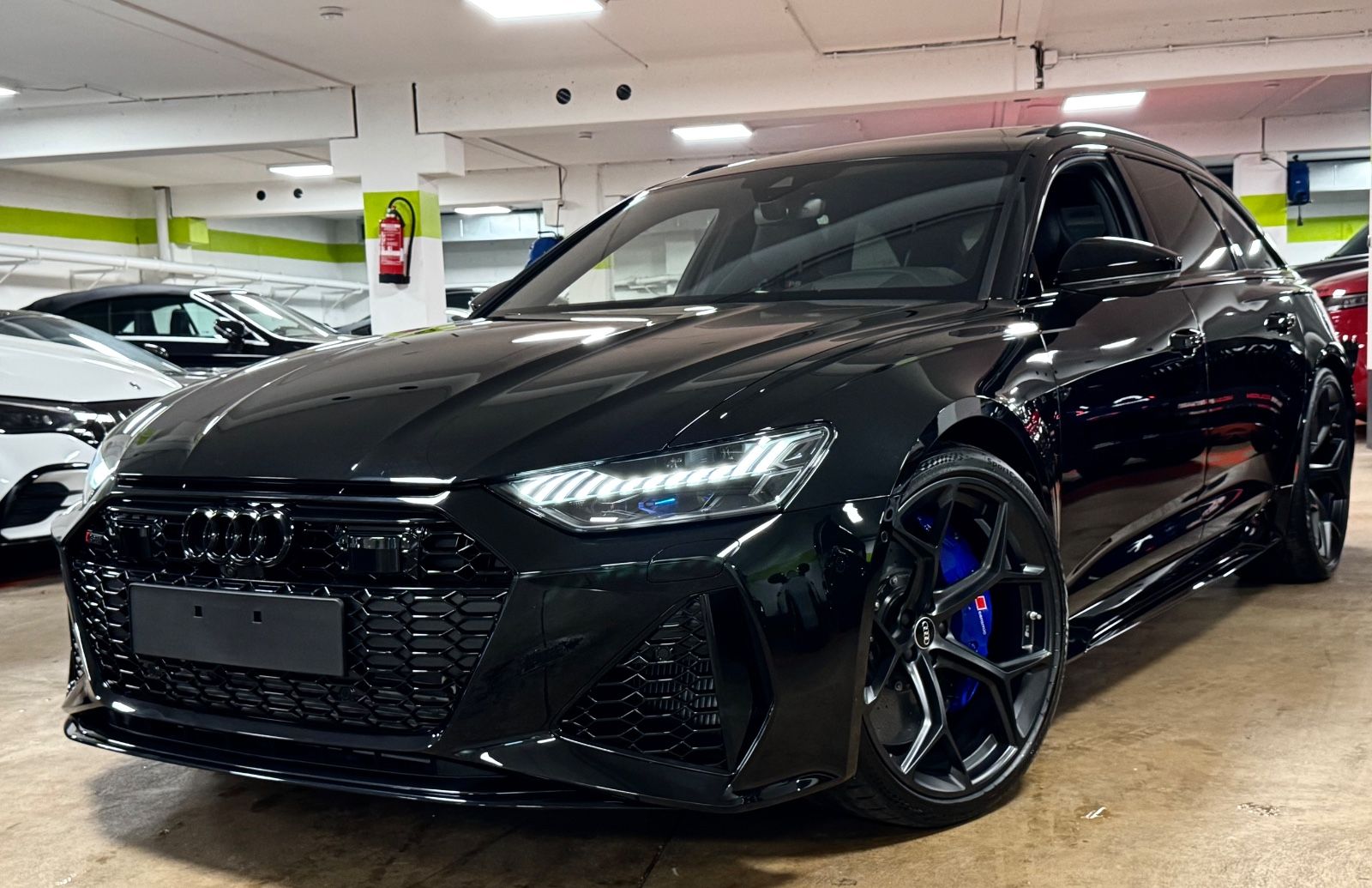 Fahrzeugabbildung Audi RS6 PERFORMANCE SCHALENSITZE CERAMIC B&O 25 FULL