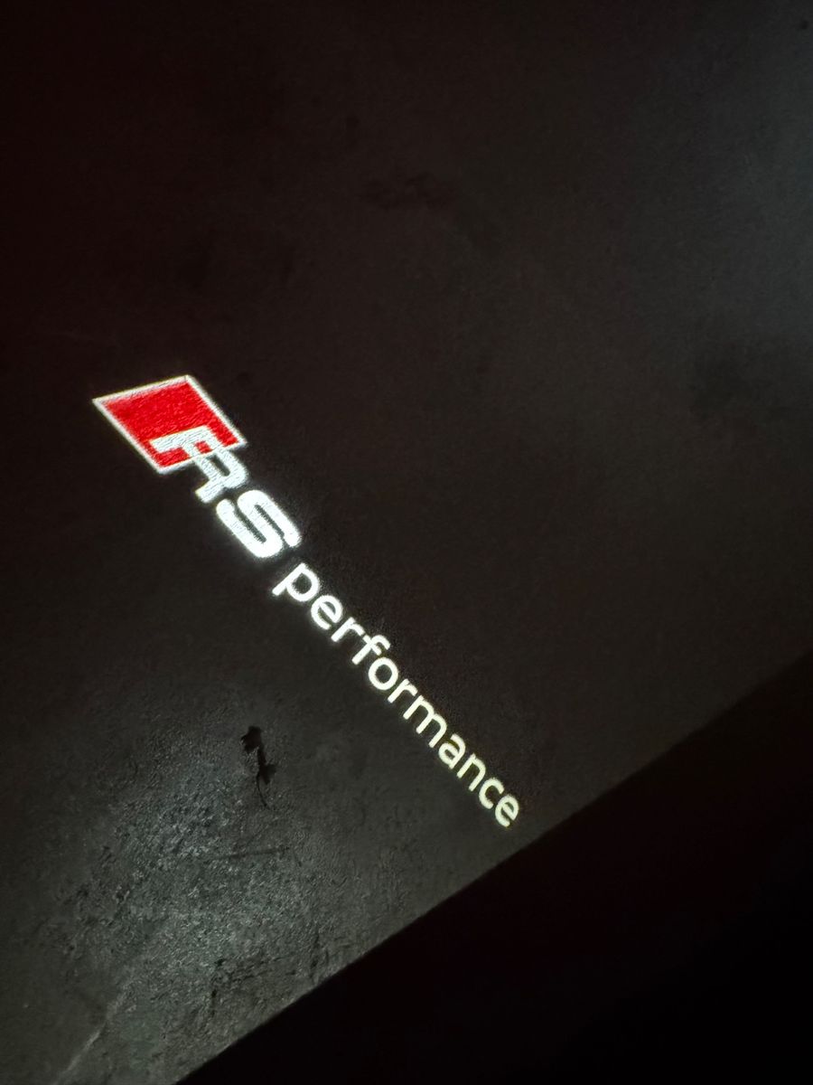 Fahrzeugabbildung Audi RS6 PERFORMANCE SCHALENSITZE CERAMIC B&O 25 FULL
