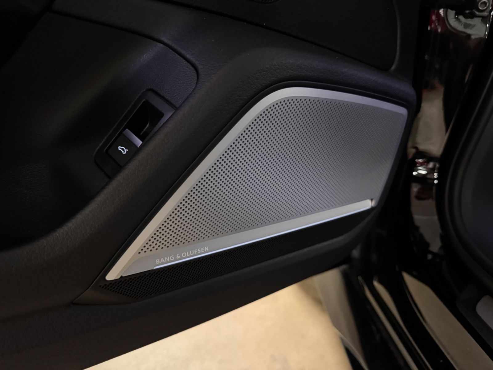 Fahrzeugabbildung Audi RS6 PERFORMANCE CARBON CERAMIC B&O PANO 25 FULL!