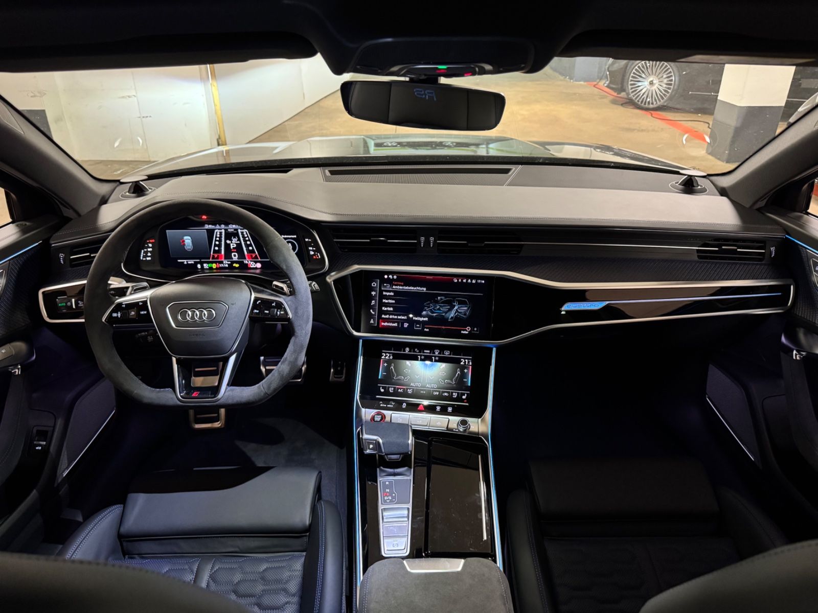 Fahrzeugabbildung Audi RS6 PERFORMANCE CARBON CERAMIC B&O PANO 25 FULL!