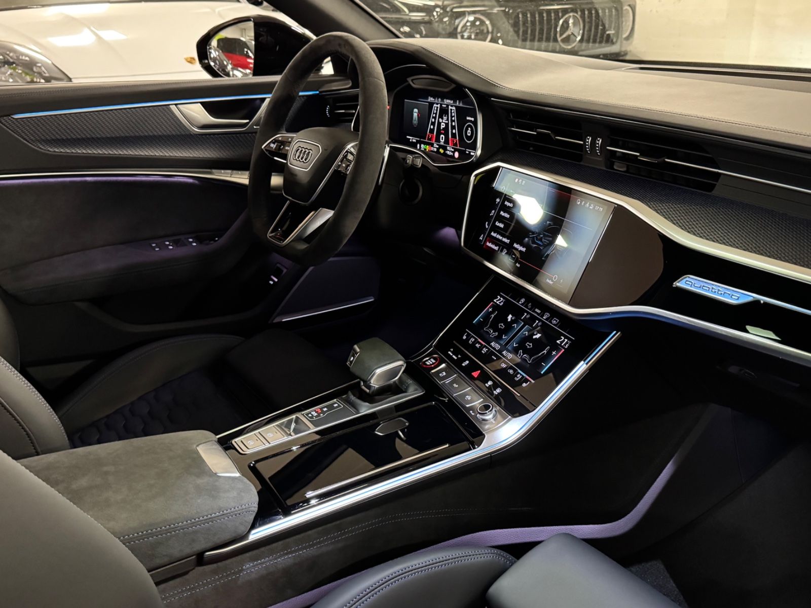 Fahrzeugabbildung Audi RS6 PERFORMANCE CARBON CERAMIC B&O PANO 25 FULL!