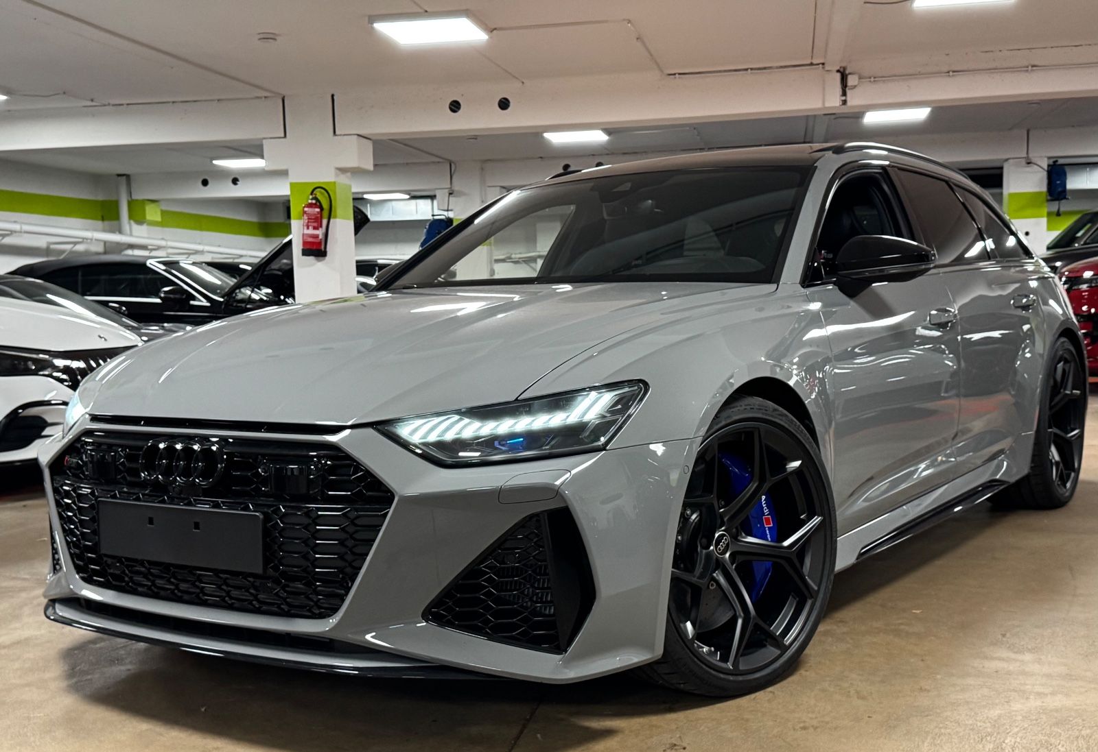 Fahrzeugabbildung Audi RS6 PERFORMANCE SCHALENSITZE CERAMIC B&O 25 FULL