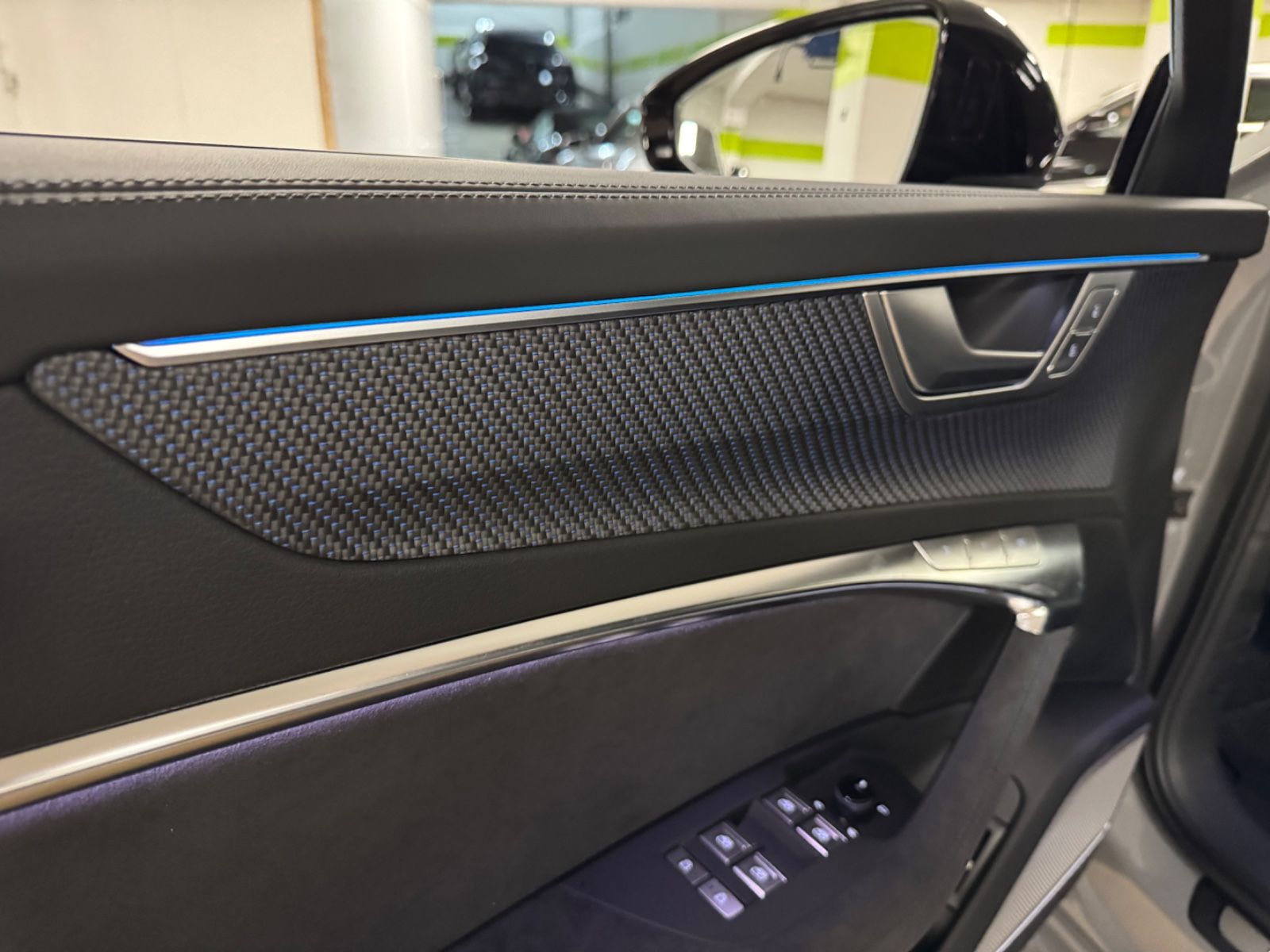 Fahrzeugabbildung Audi RS6 PERFORMANCE CARBON CERAMIC B&O PANO 25 FULL!