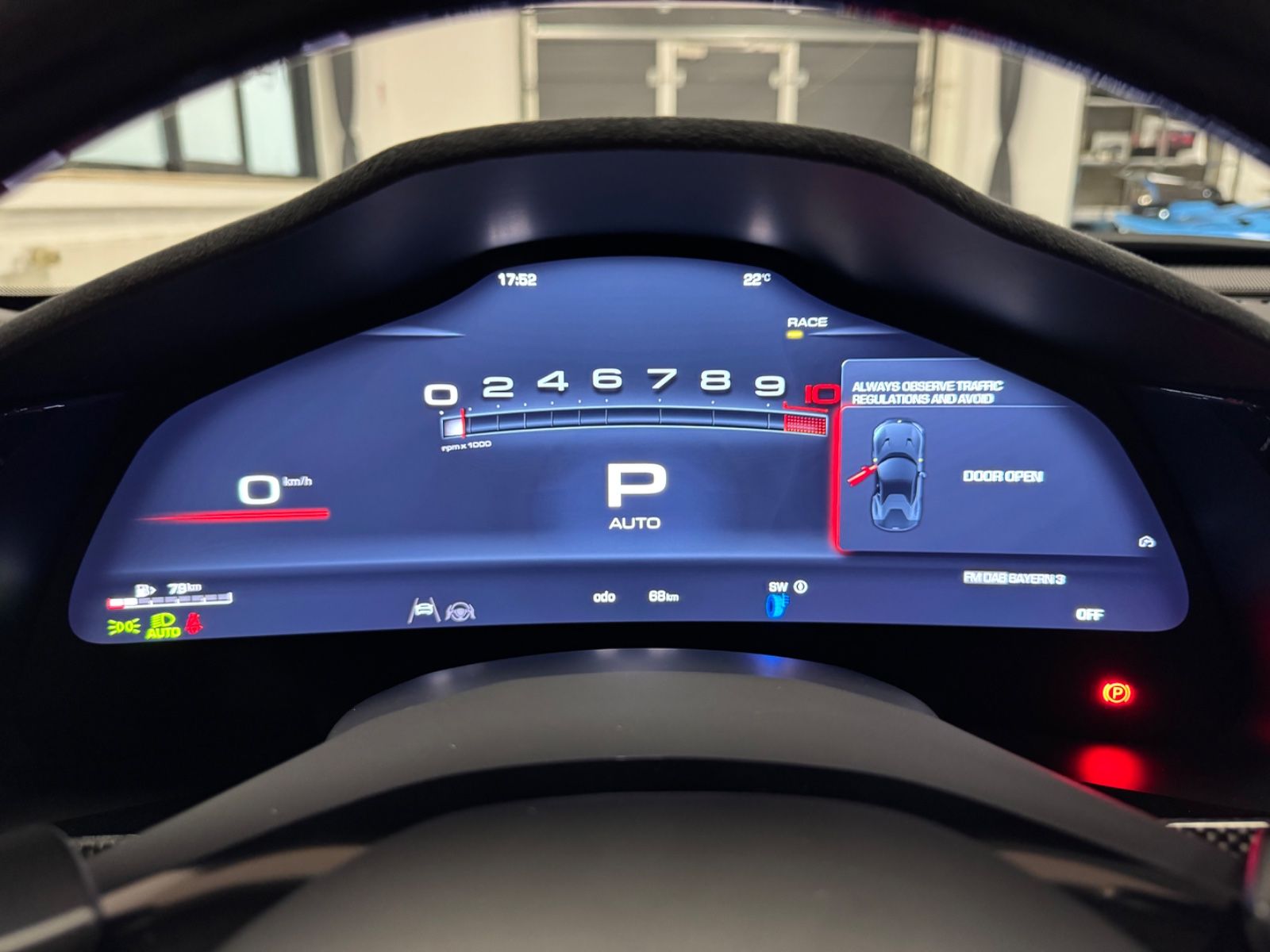 Fahrzeugabbildung Ferrari 12 CILINDRI COUPE CARBON EXT&INT CARBONSEAT FULL