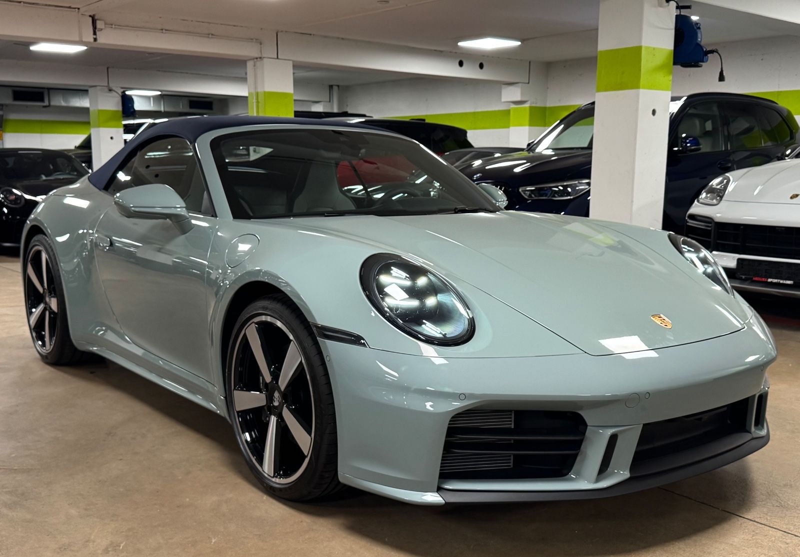 Fahrzeugabbildung Porsche 992 CARRERA CABRIO FACELIFT SPORTDESIGNBURMESTER