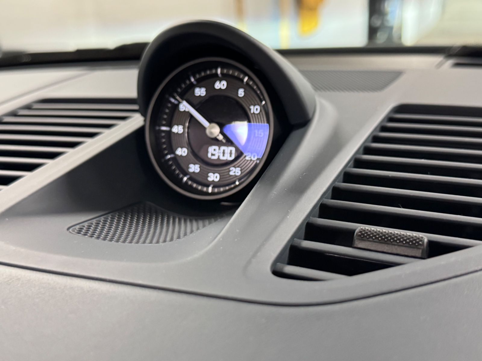 Fahrzeugabbildung Porsche 911 CARRERA CABRIO FACELIFT SPORTDESIGNBURMESTER