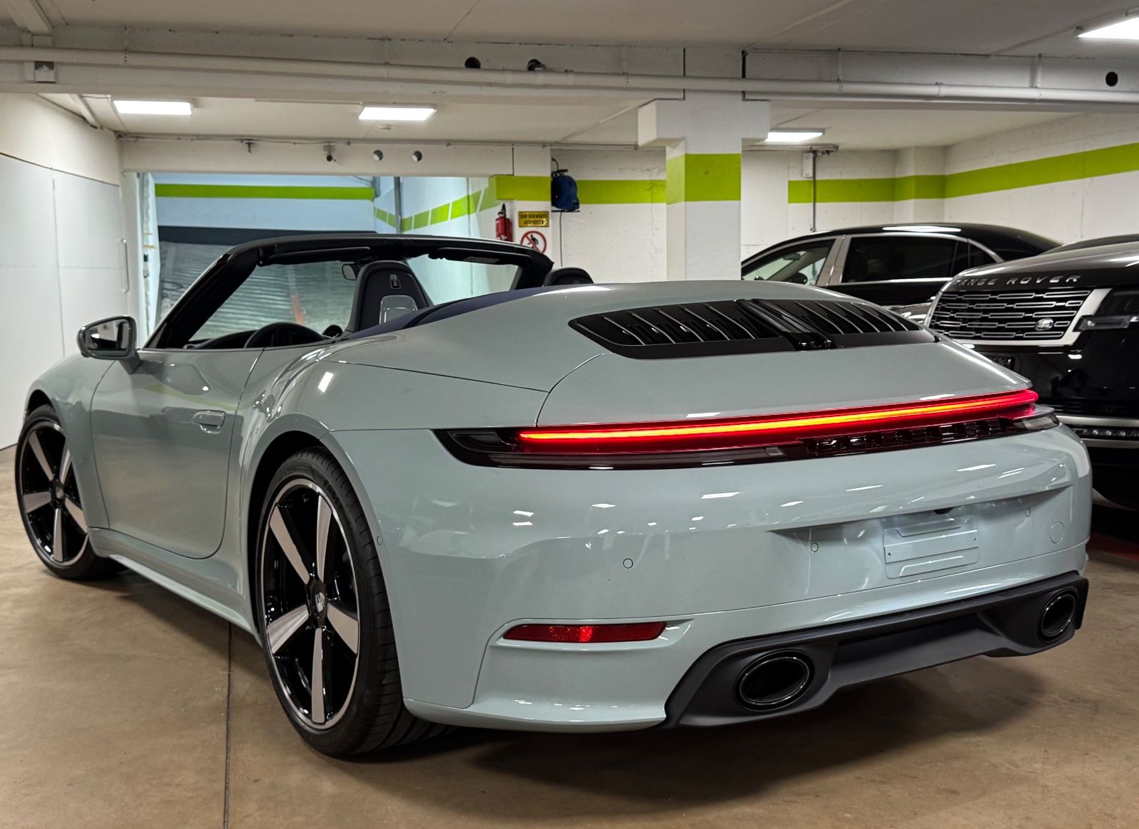 Fahrzeugabbildung Porsche 911 CARRERA CABRIO FACELIFT SPORTDESIGNBURMESTER