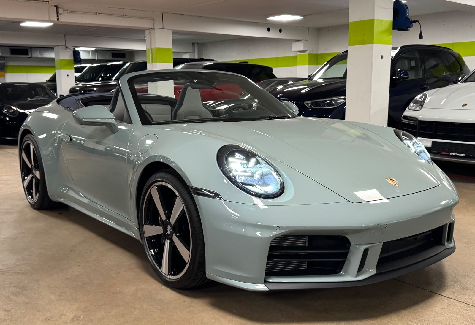 Fahrzeugabbildung Porsche 911 CARRERA CABRIO FACELIFT SPORTDESIGNBURMESTER